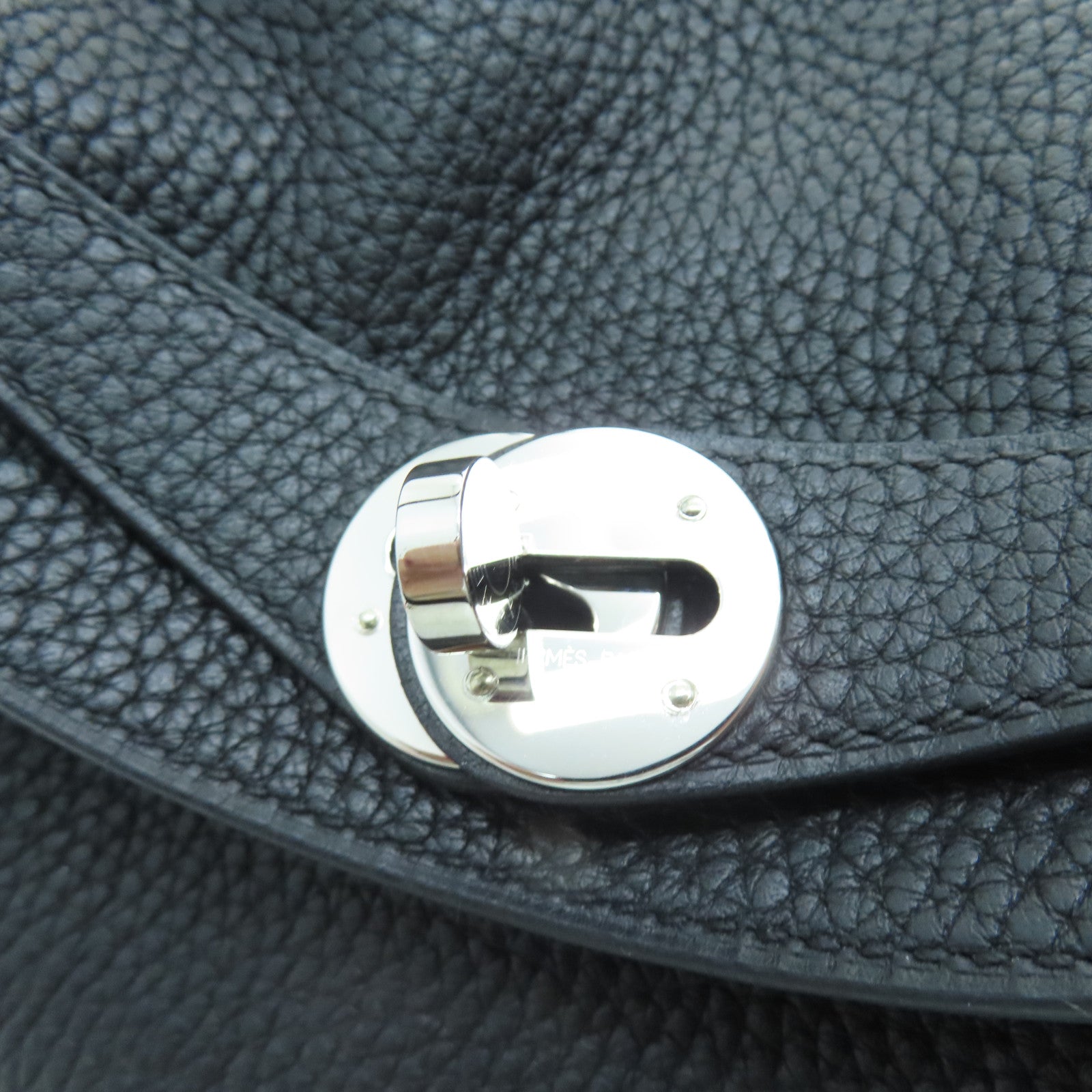 HERMES Taurillon Clemence Leather Lindy 26 Silver Buckle Handle Shoulder Bag Black