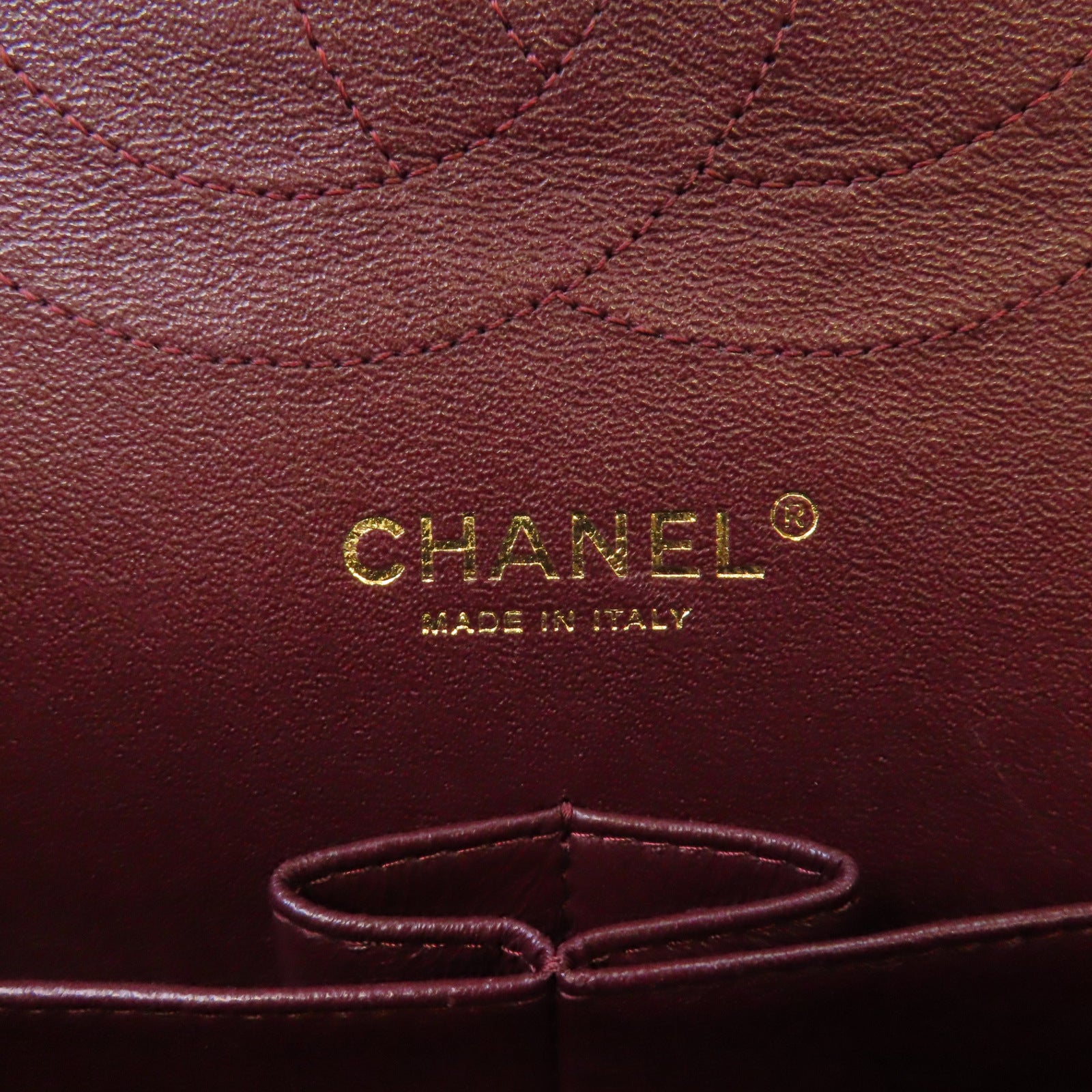 CHANEL 菱格Caviar皮革Classic Flap Jumbo金扣鏈帶肩背袋黑色