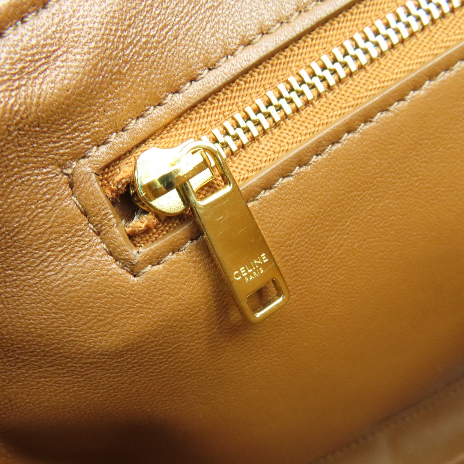 CELINE 牛皮皮革/帆布Shoulder Bag金扣肩背袋啡色/米色