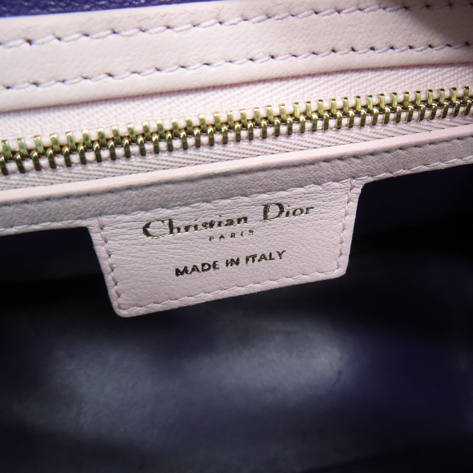 Dior 羊皮皮革Lady Dior金扣手挽袋紫色/粉紅色