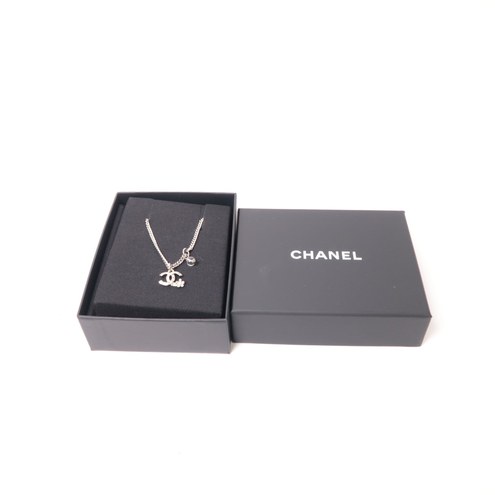 CHANEL 金屬Necklace項鍊銀色