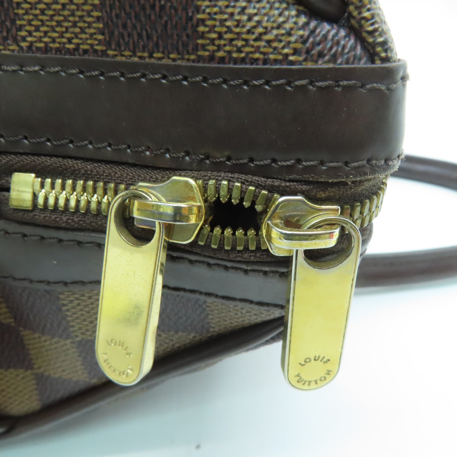 LOUIS VUITTON Damier Berkeley gold buckle handle bag brown