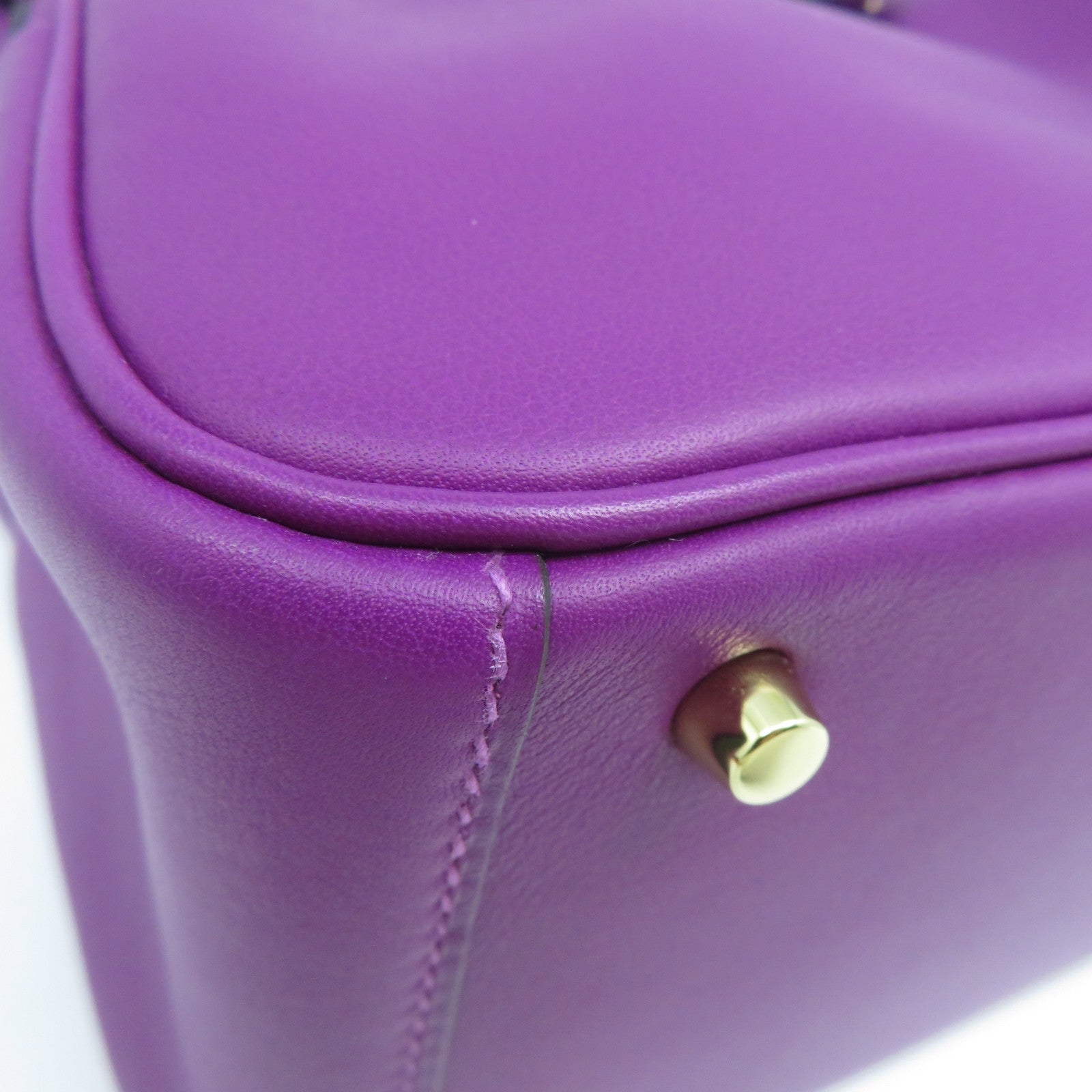 HERMES Swift皮革Mini Lindy金扣肩背袋紫色
