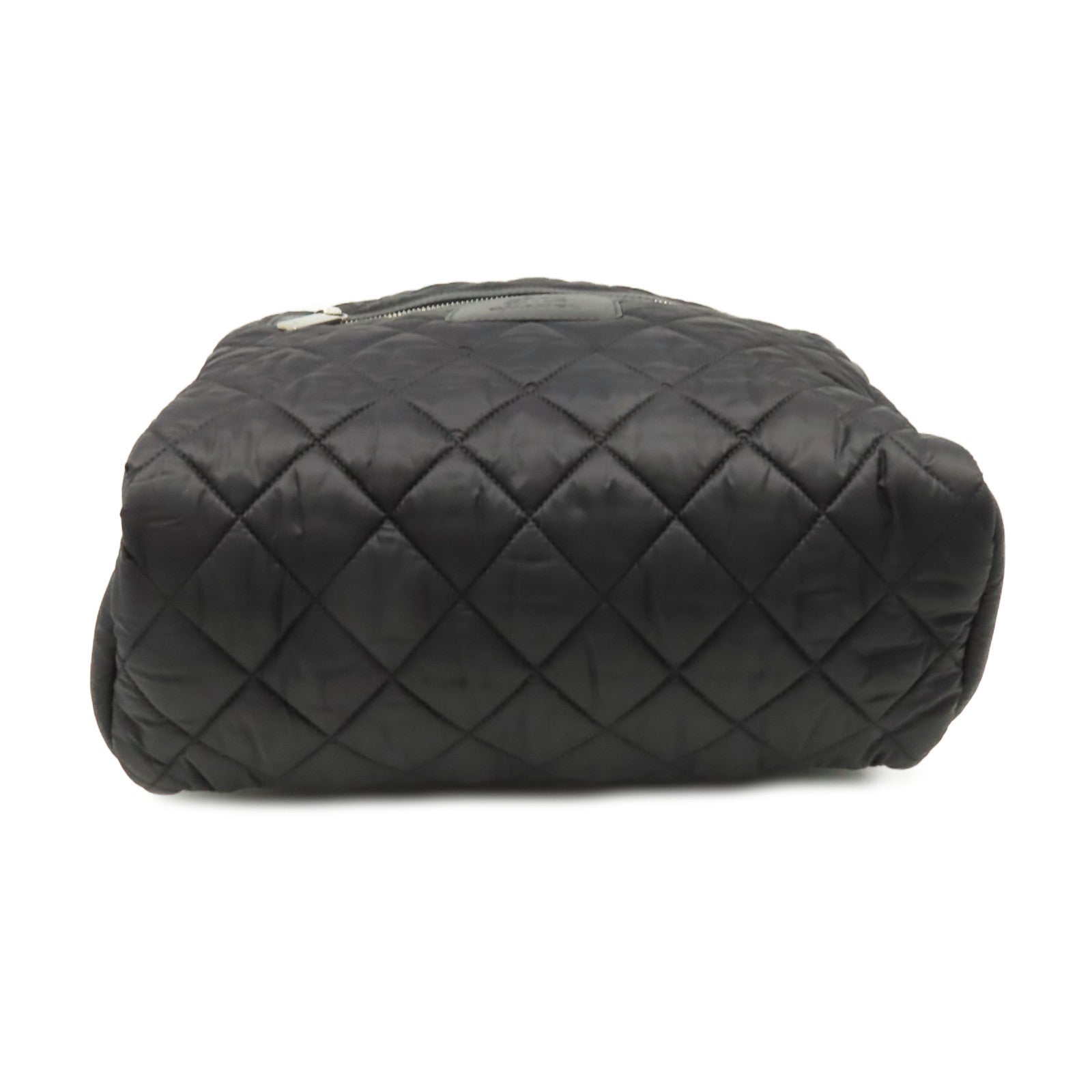 CHANEL 菱格尼龍Backpack銀扣背包黑色