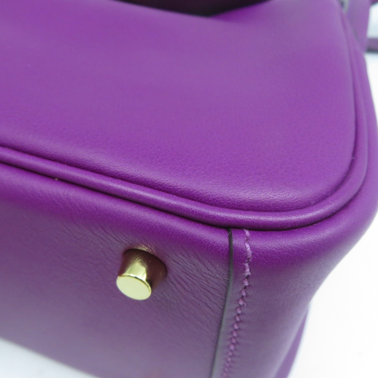 HERMES Swift皮革Mini Lindy金扣肩背袋紫色