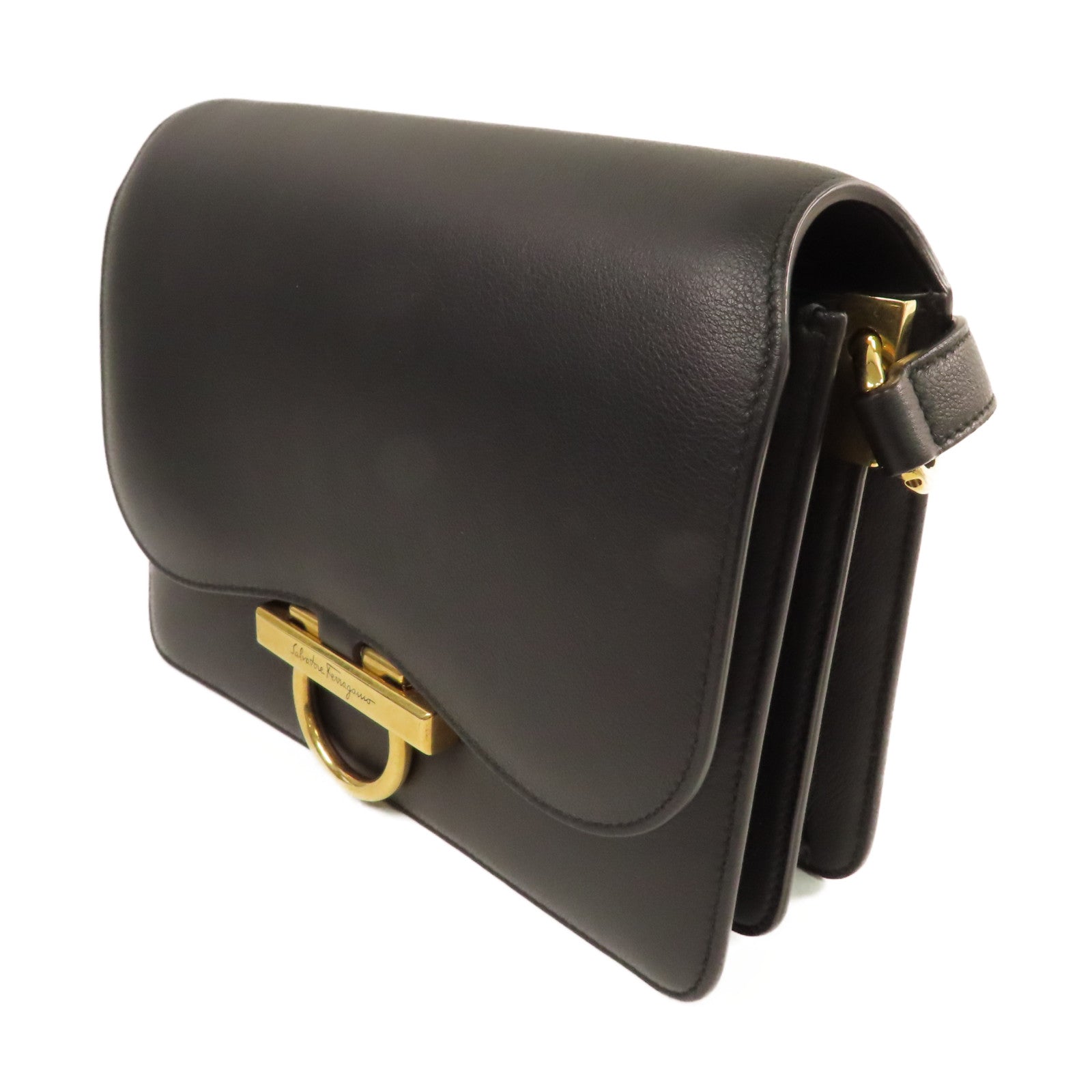 Salvatore Ferragamo 牛皮皮革Shoulder Bag金扣肩背袋黑色