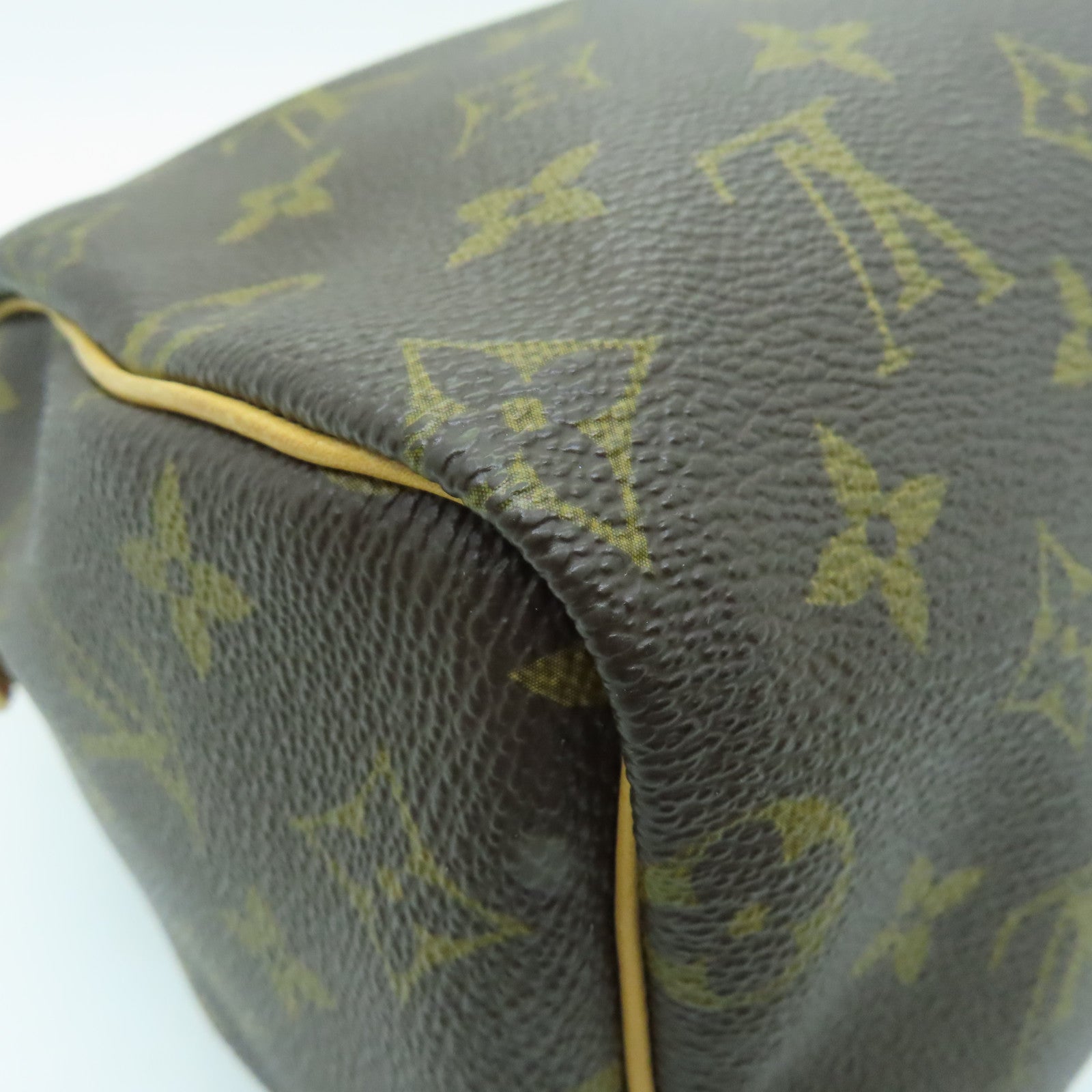 LOUIS VUITTON Monogram Speedy 25 Gold Buckle Hand Bag Brown
