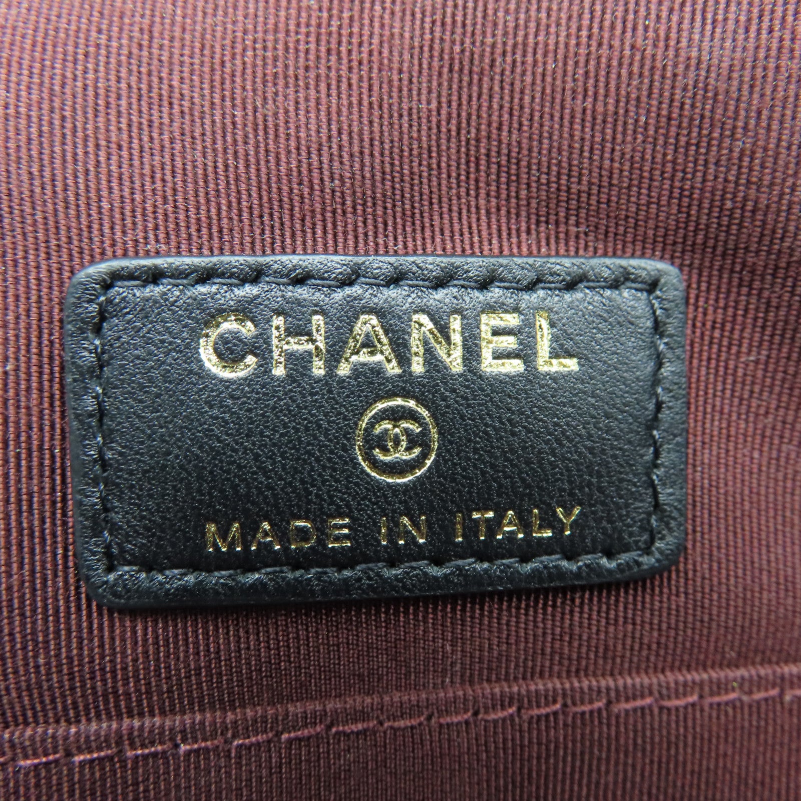 CHANEL 菱格羊皮皮革Clutch金扣手拿包黑色
