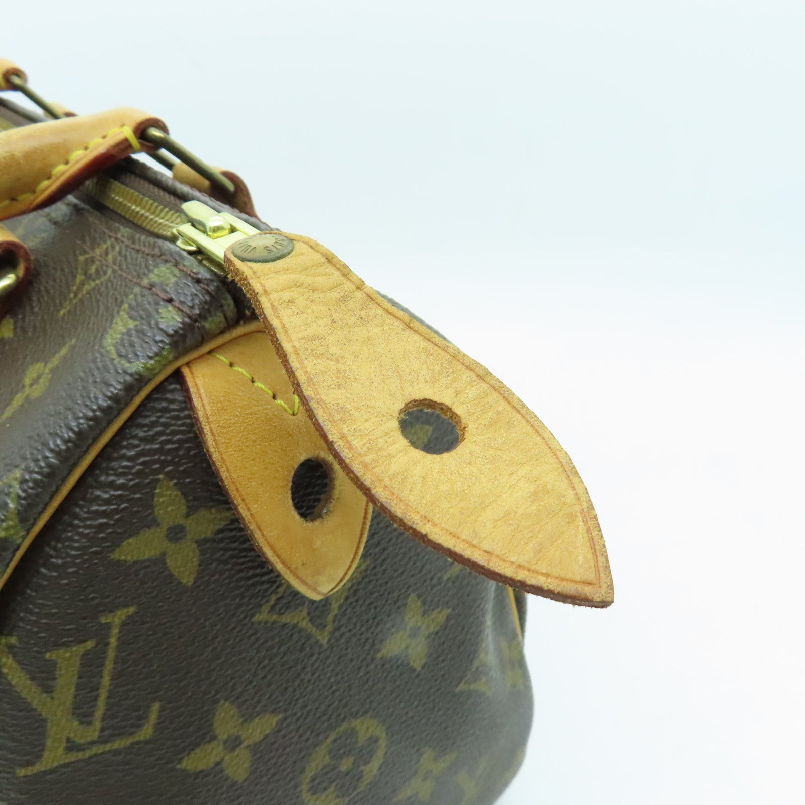 LOUIS VUITTON Monogram Speedy 25 Gold Buckle Hand Bag Brown