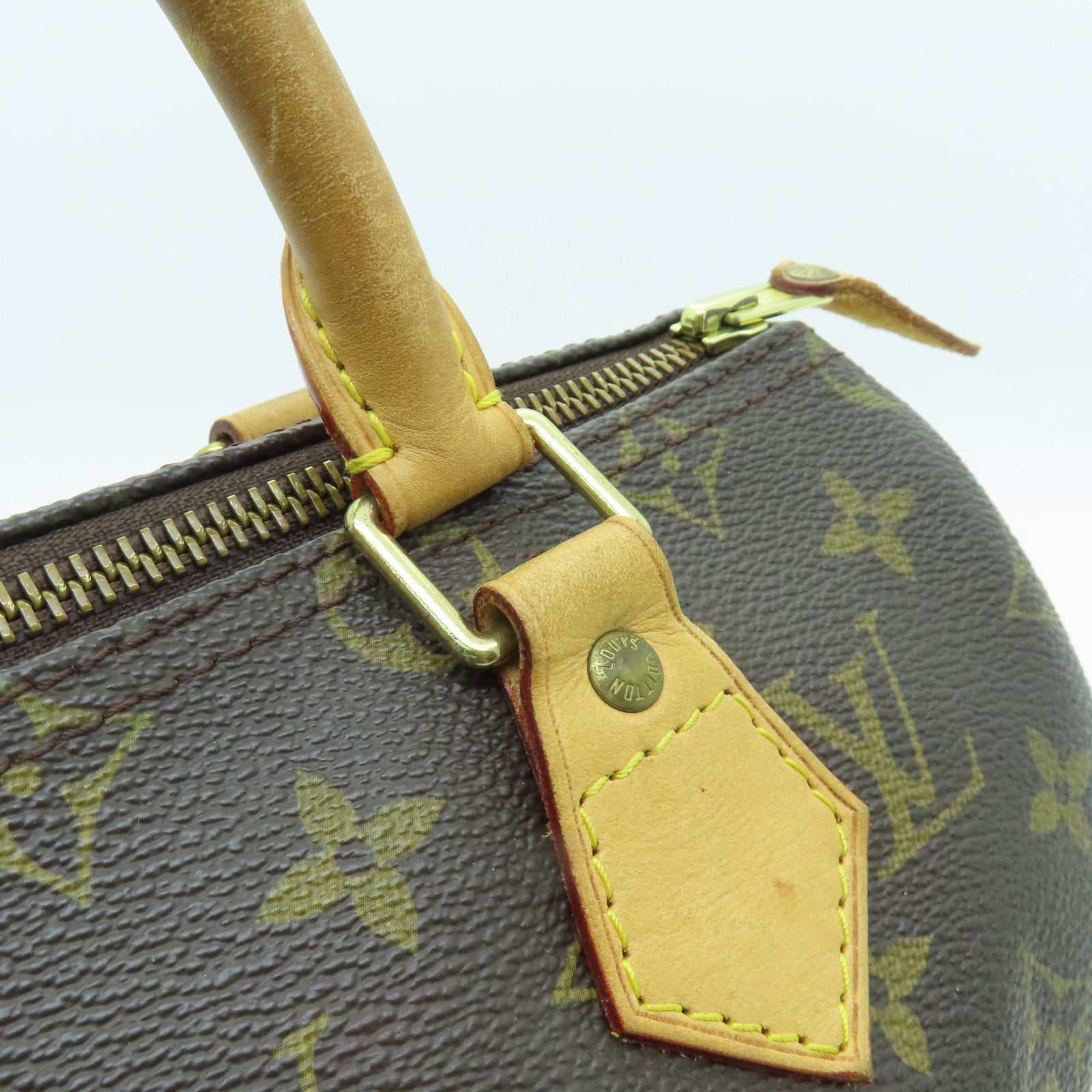 LOUIS VUITTON Monogram Speedy 25 Gold Buckle Hand Bag Brown