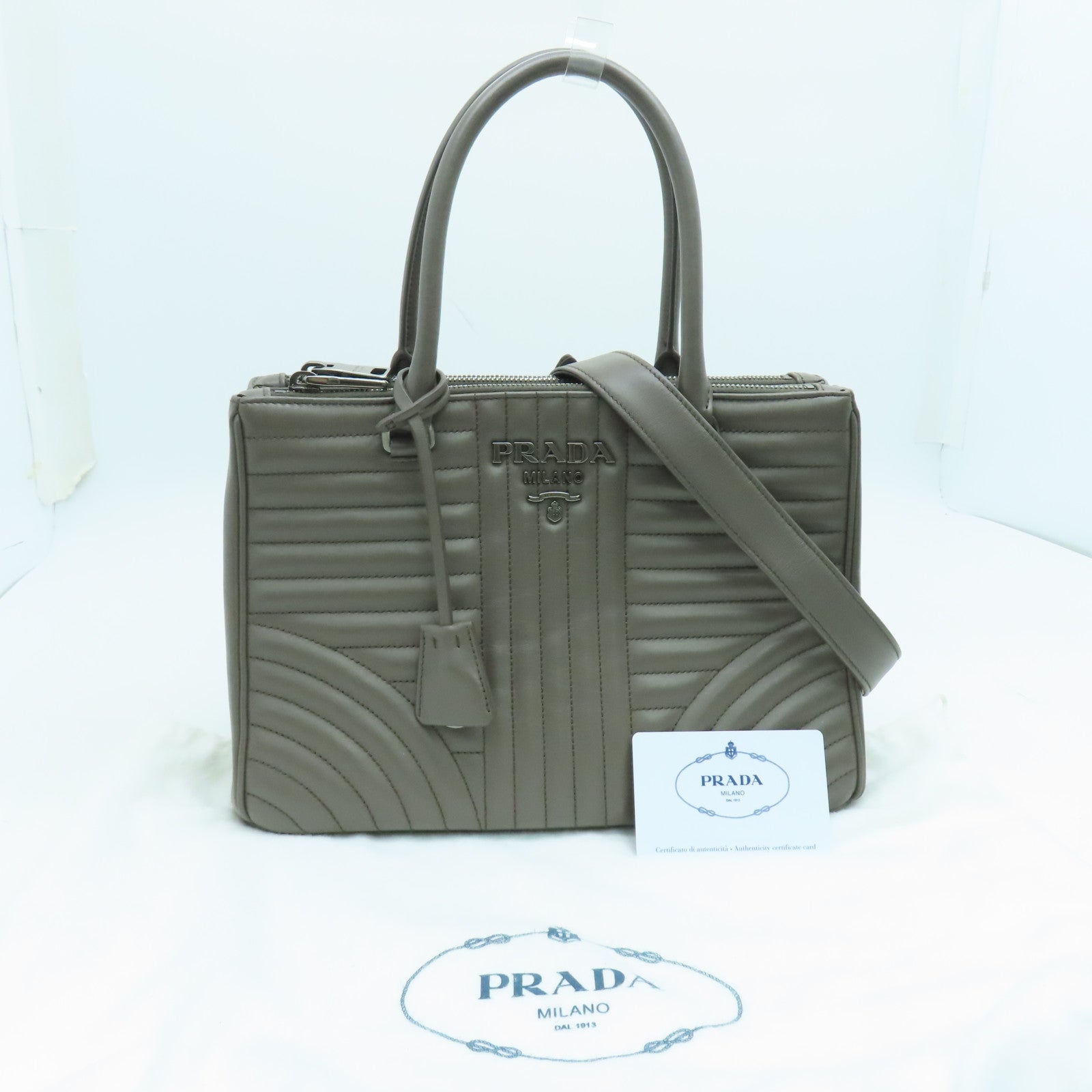 PRADA 牛皮皮革2 Way Shoulder手挽肩背兩用袋銀扣啡色