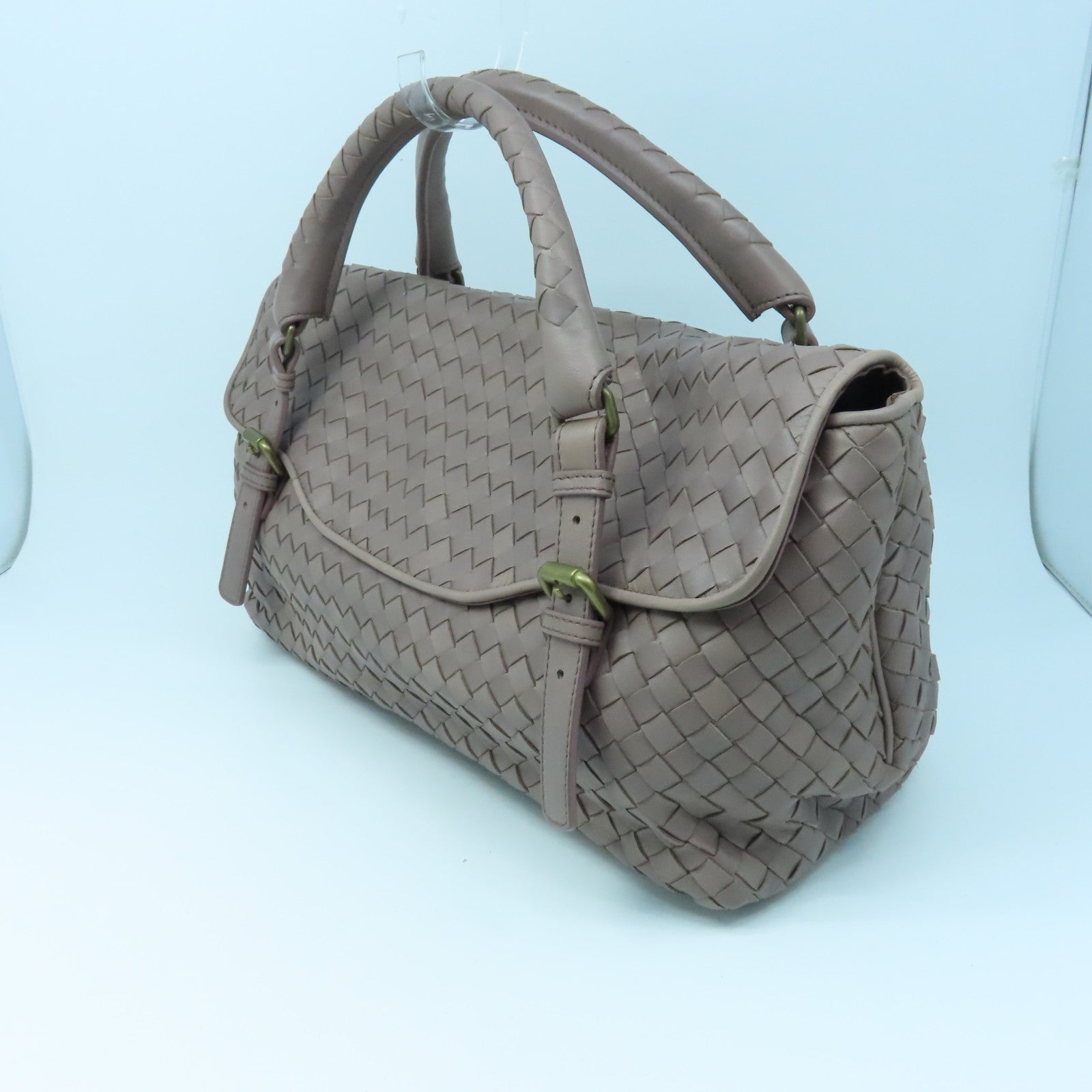 BOTTEGA VENETA Textured Leather Handbag Gold Buckle Handbag Gray Red