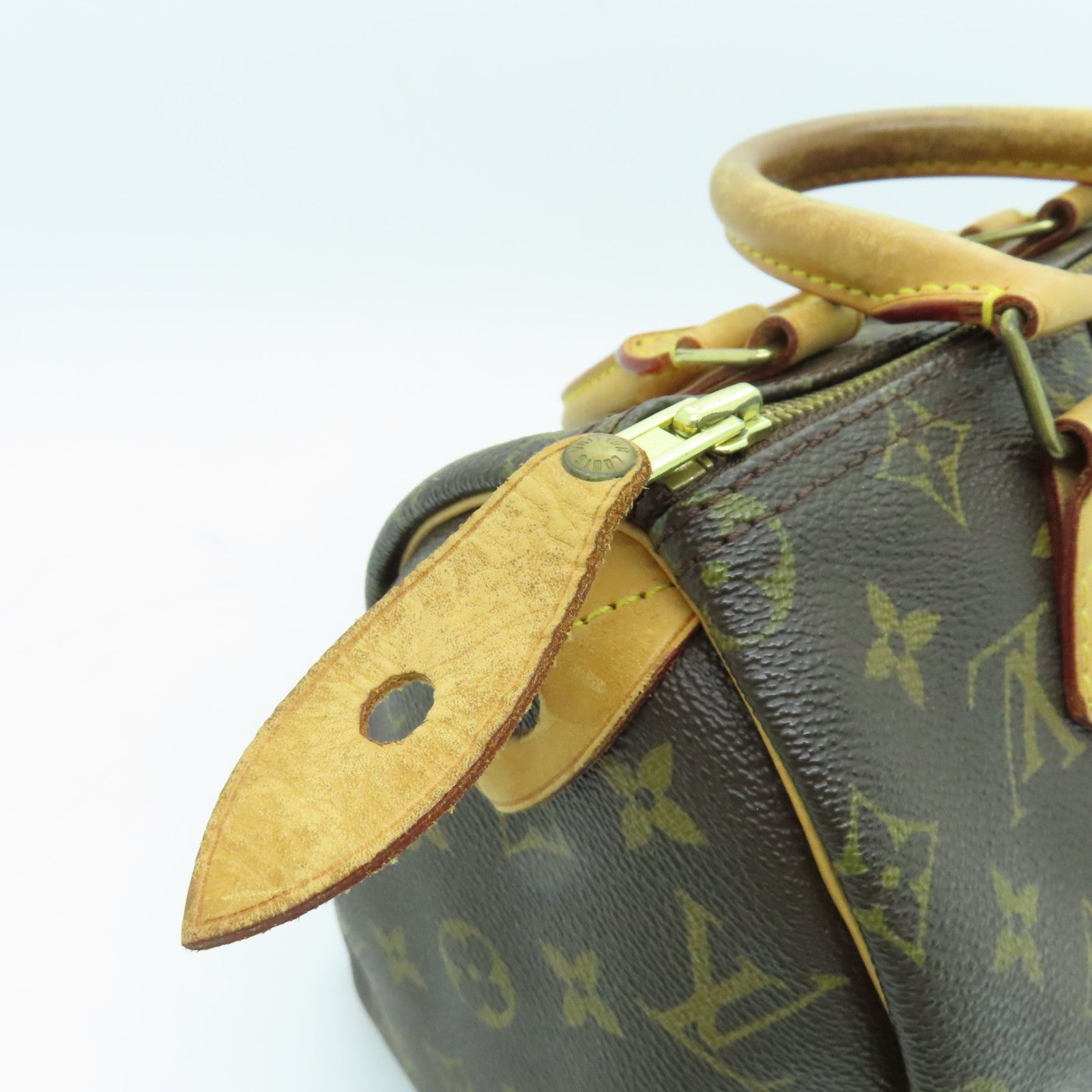 LOUIS VUITTON Monogram Speedy 25 Gold Buckle Hand Bag Brown