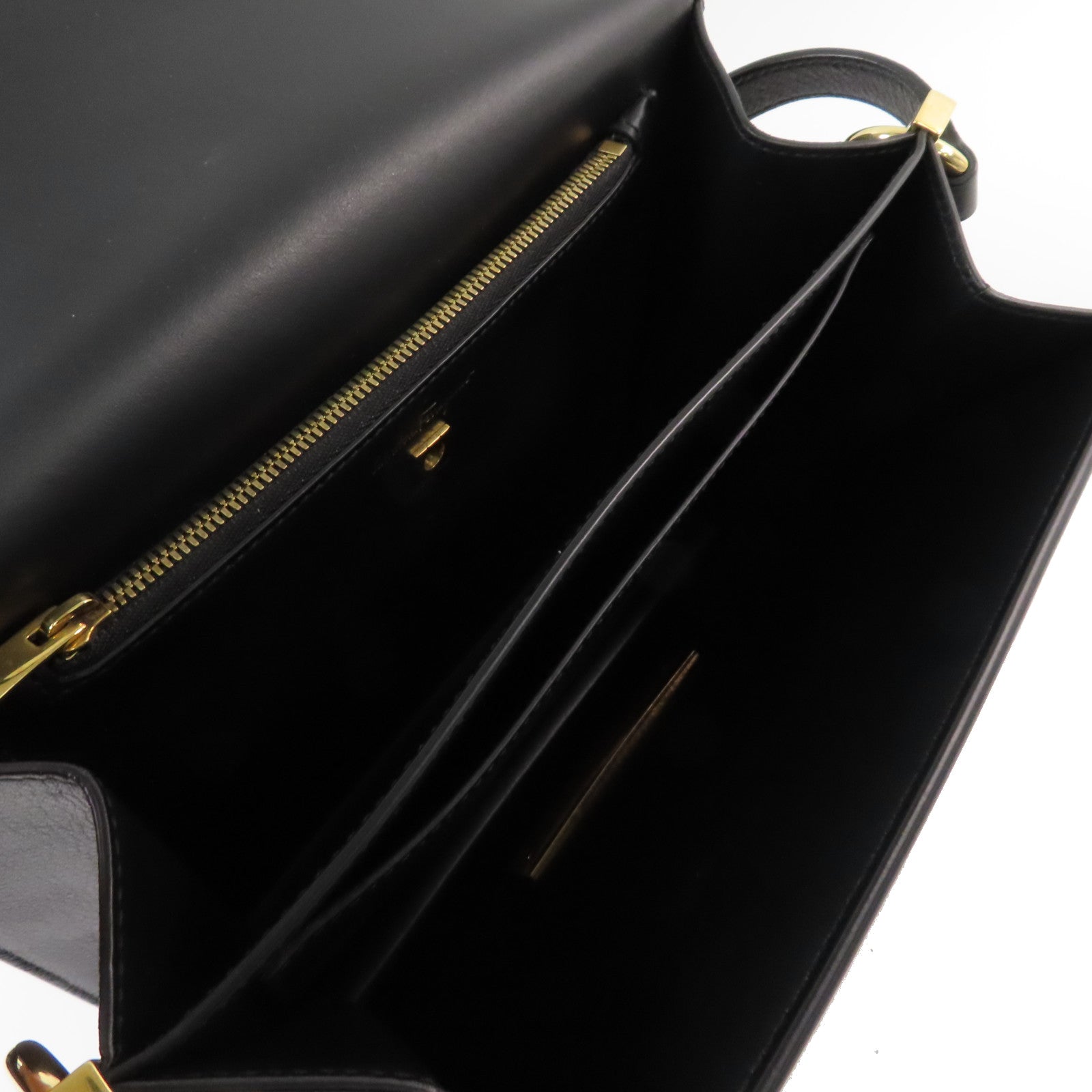 Salvatore Ferragamo 牛皮皮革Shoulder Bag金扣肩背袋黑色