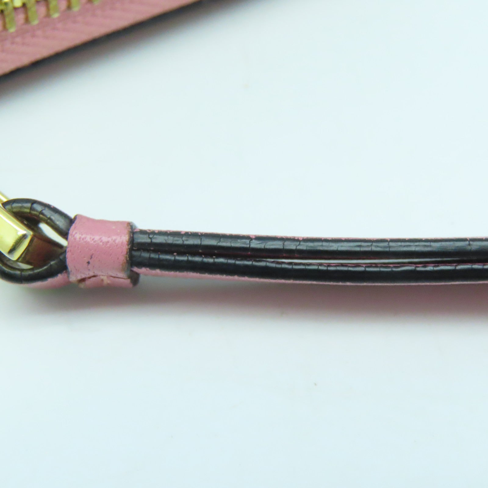 LOEWE 牛皮皮革Zipped Long Wallet金扣长钱包粉红色