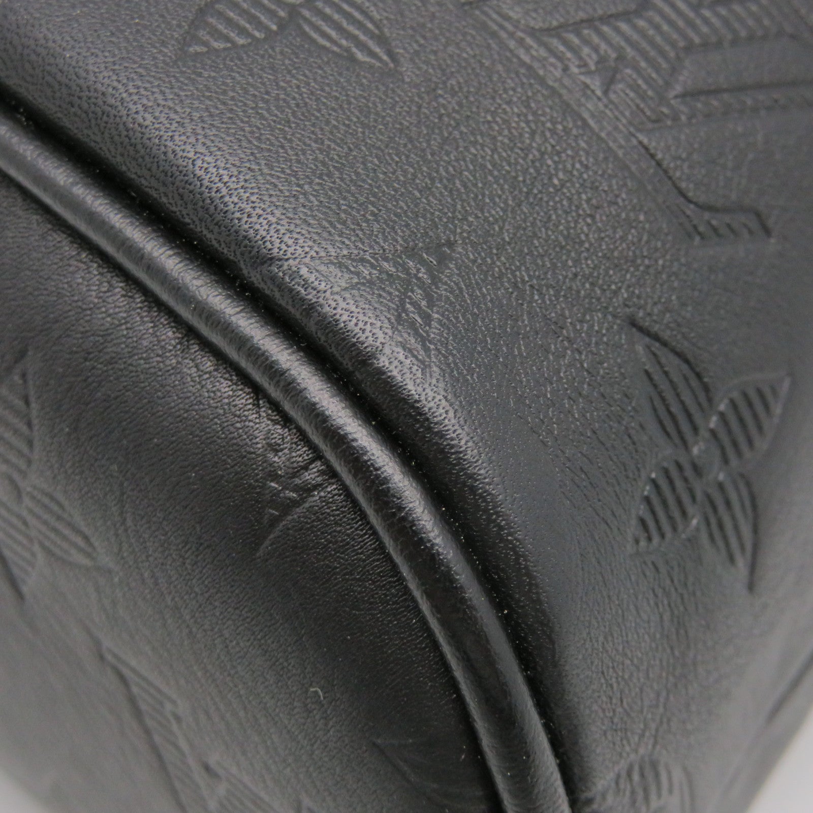 LOUIS VUITTON 【激減優惠】Monogram Mini Chalk Sling肩背袋黑色