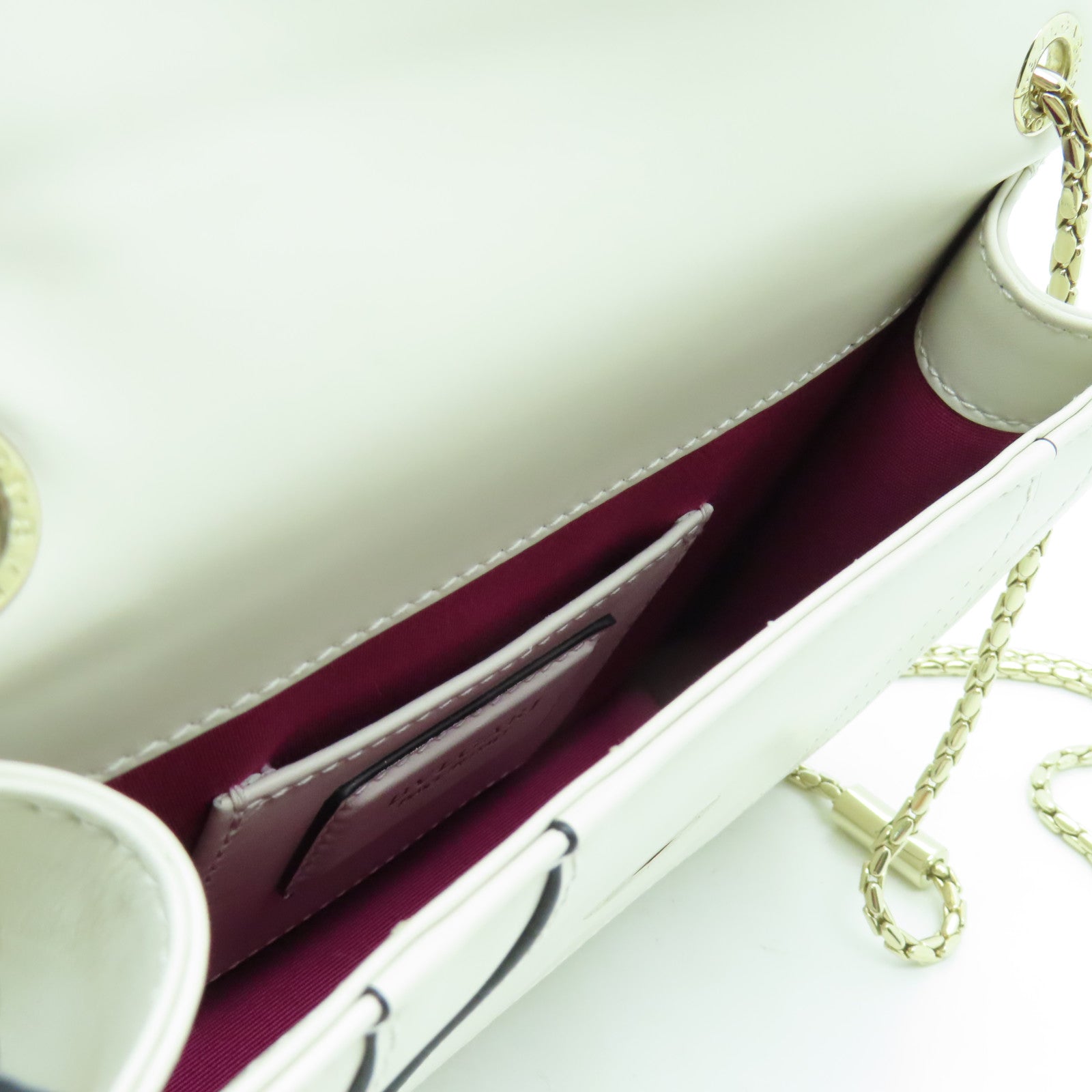 BVLGARI 牛皮皮革金扣Chain Shoulder Bag鏈帶肩背袋白色