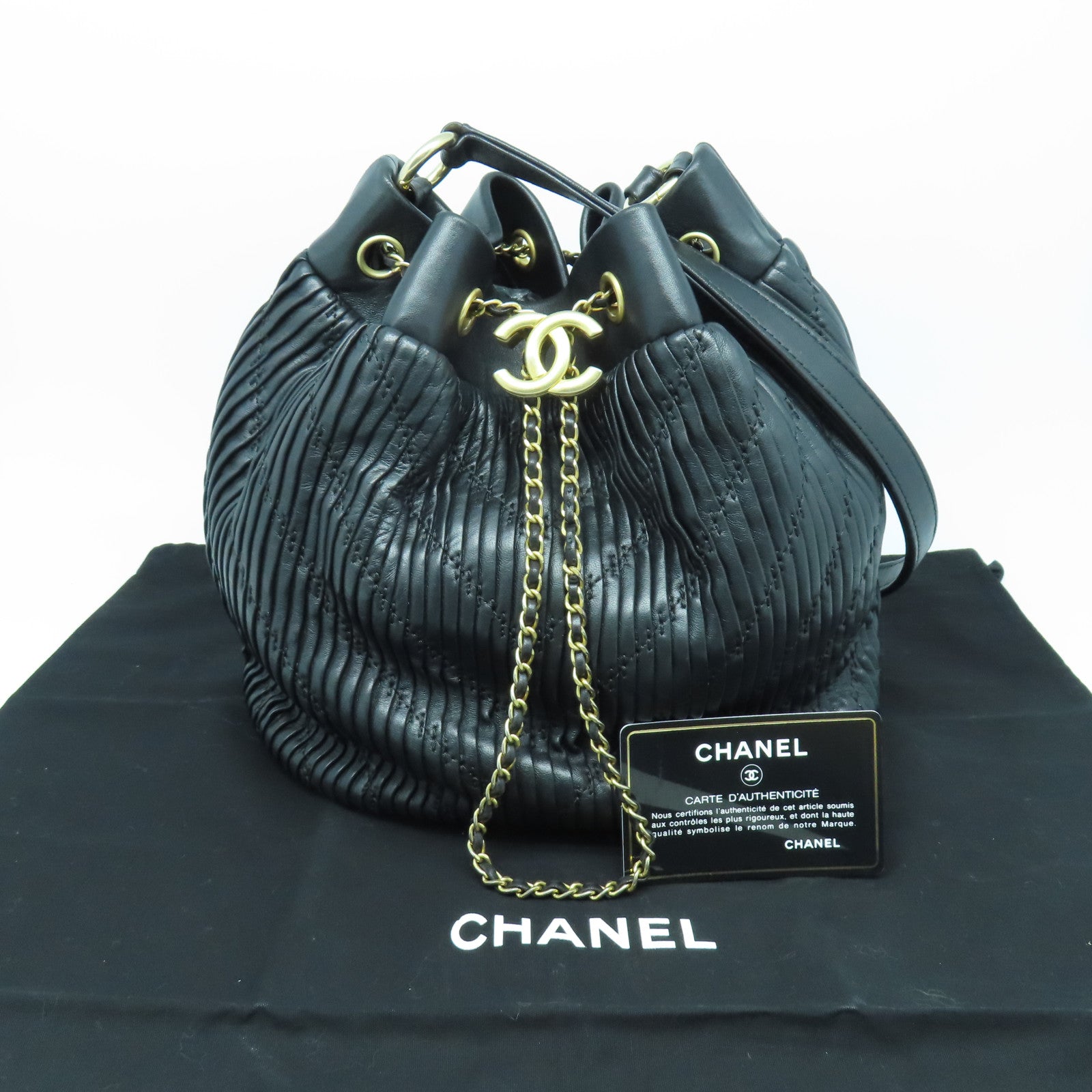 CHANEL 羊皮皮革Shoulder Bag金扣肩背袋黑色