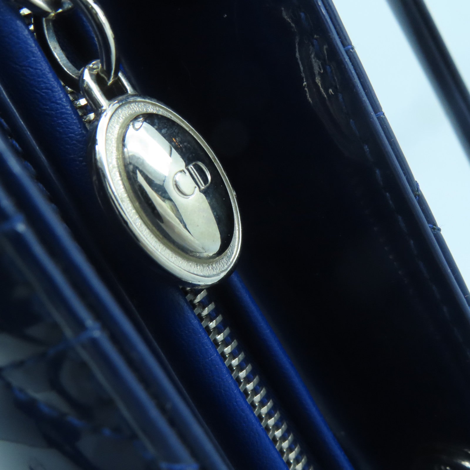 Dior Patent Leather Lady Dior Shoulder Silver Buckle Handle Shoulder Bag Dark Blue