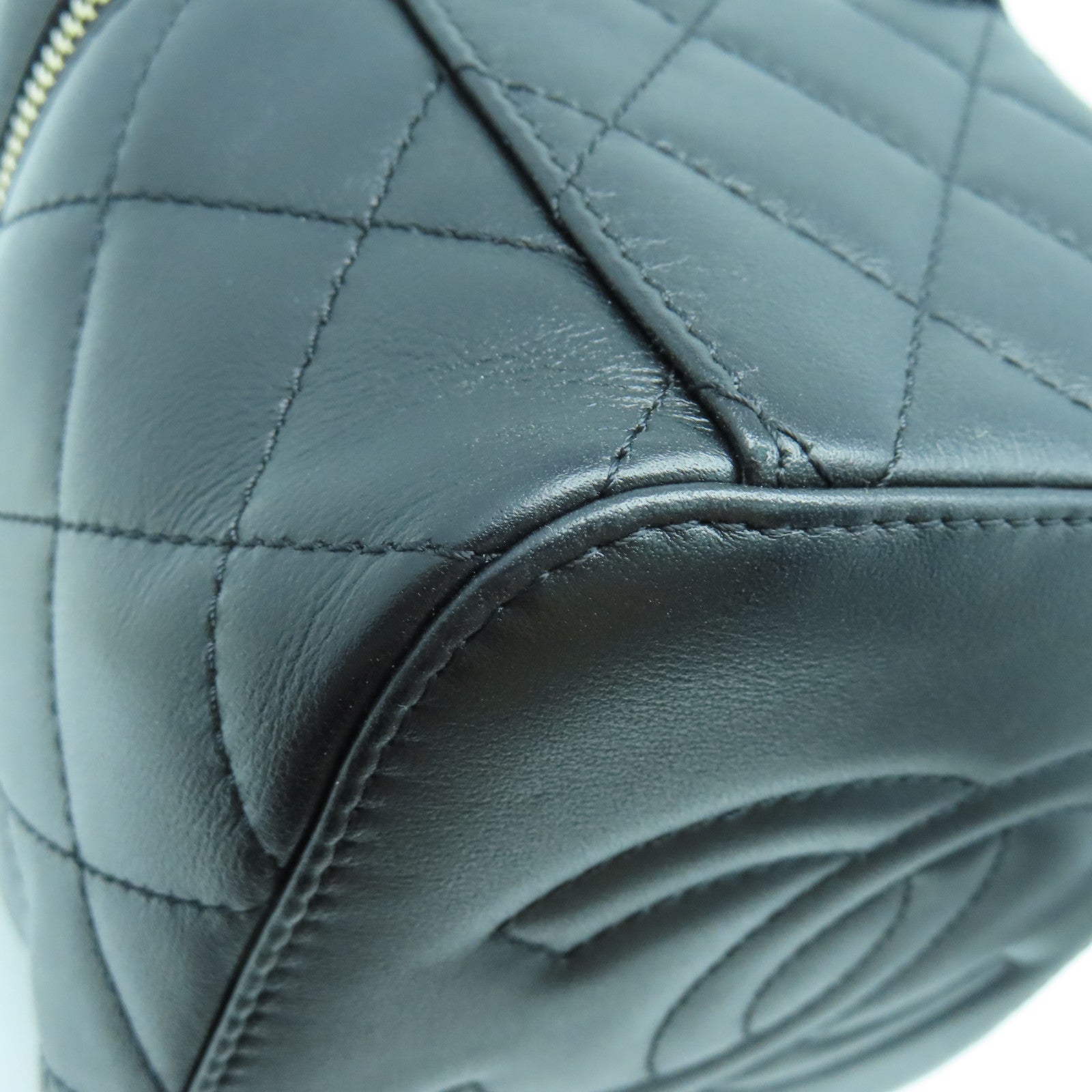 CHANEL 菱格牛皮皮革Chain Shoulder Bag金扣鏈帶肩背袋黑色