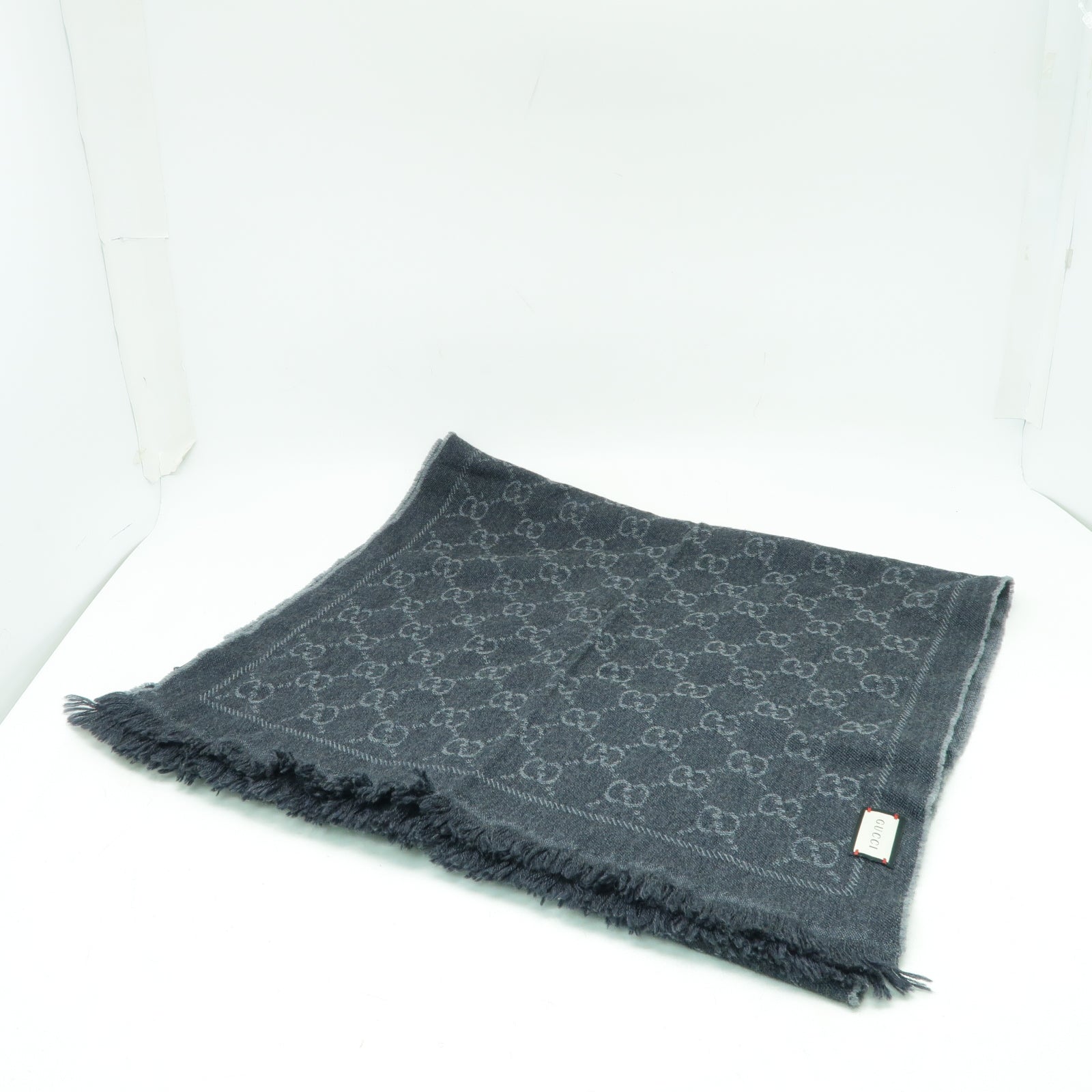 GUCCI 羊毛Muffler/Scarf圍巾灰色