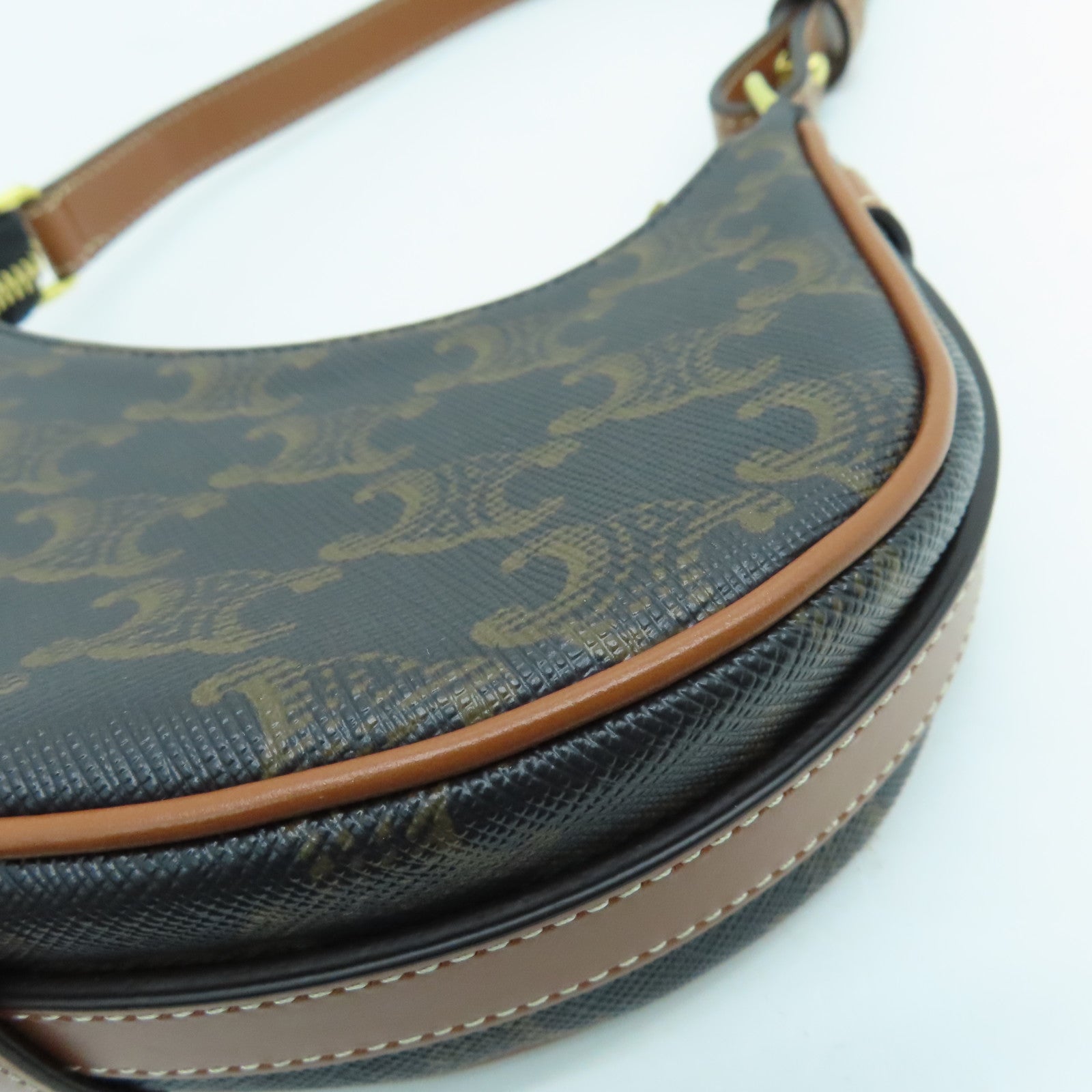 CELINE 涂层帆布AVA Mini Bag金扣手挽袋/肩背袋