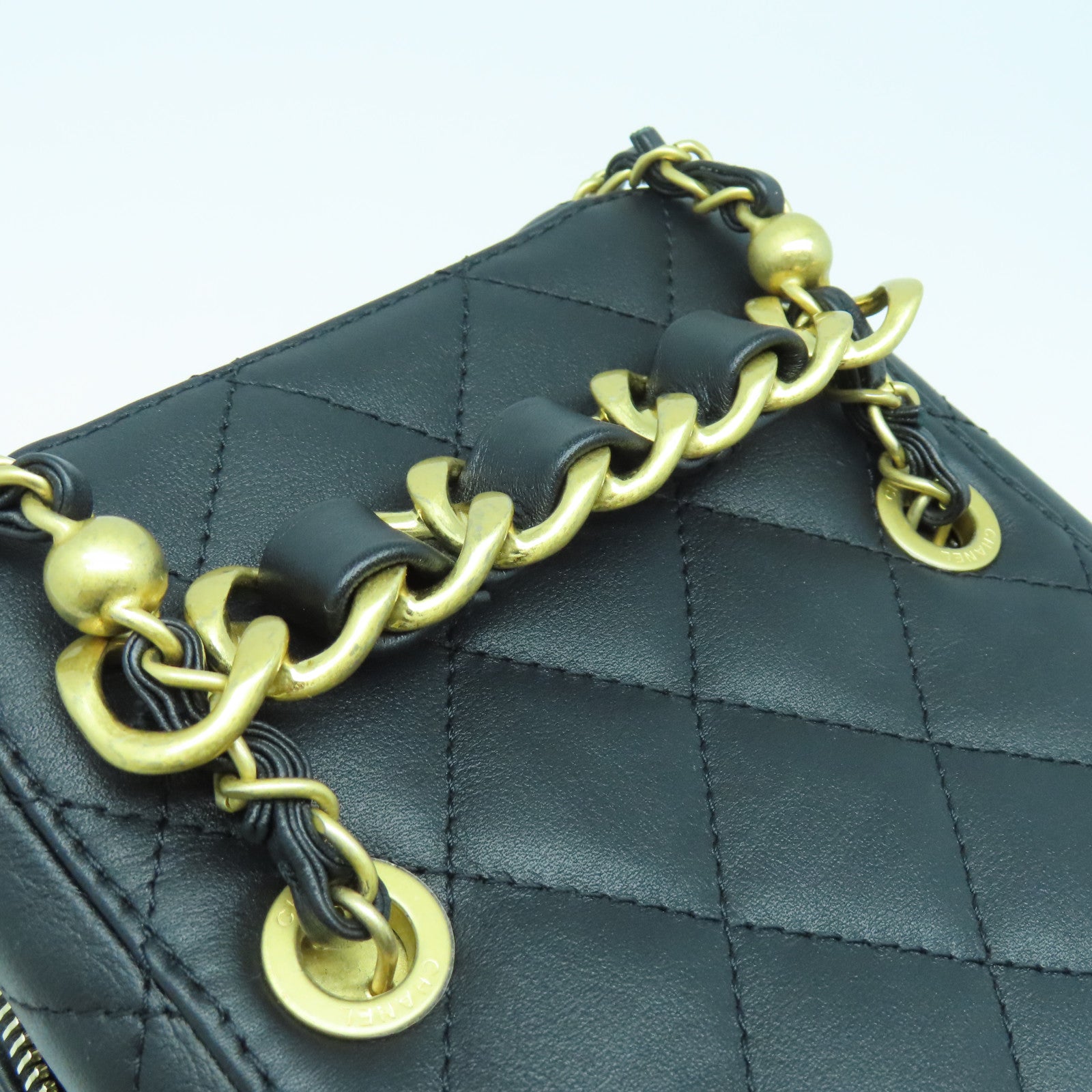 CHANEL 菱格牛皮皮革Chain Shoulder Bag金扣鏈帶肩背袋黑色