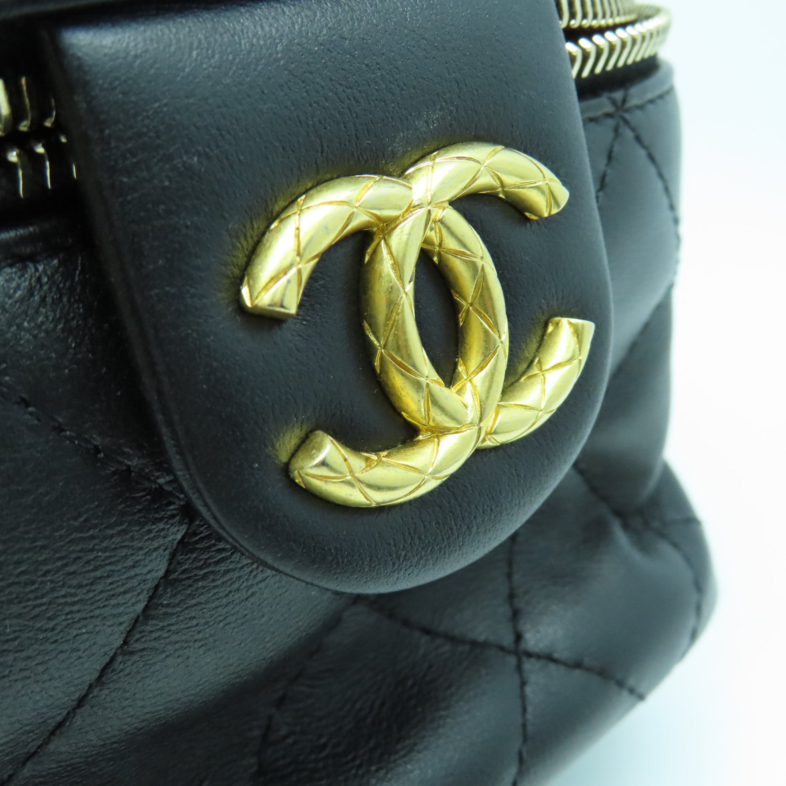 CHANEL 菱格牛皮皮革Chain Shoulder Bag金扣鏈帶肩背袋黑色