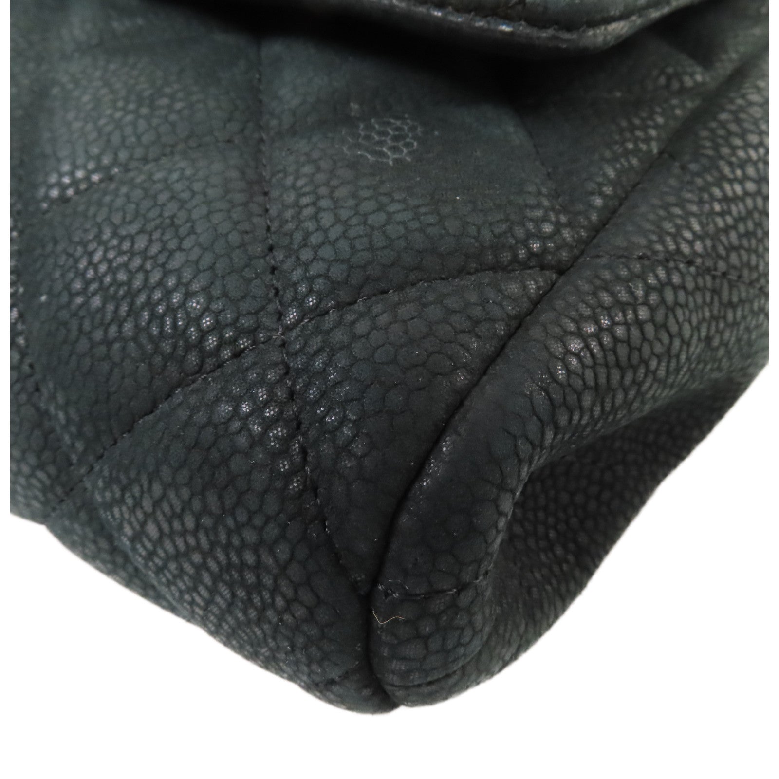CHANEL 菱格Caviar皮革Timeless Chain Shoulder Bag銀扣鏈帶肩背袋黑色