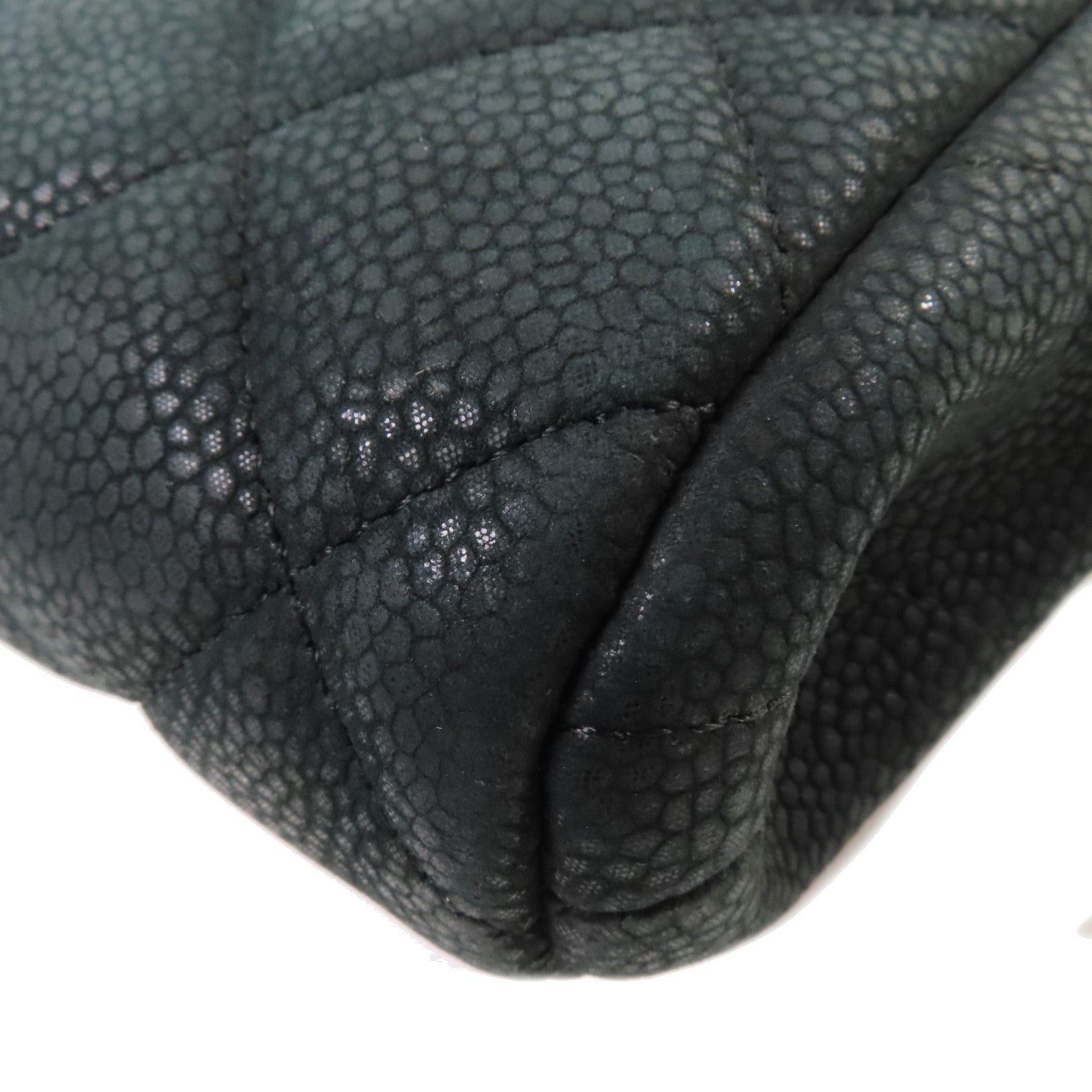 CHANEL 菱格Caviar皮革Timeless Chain Shoulder Bag銀扣鏈帶肩背袋黑色