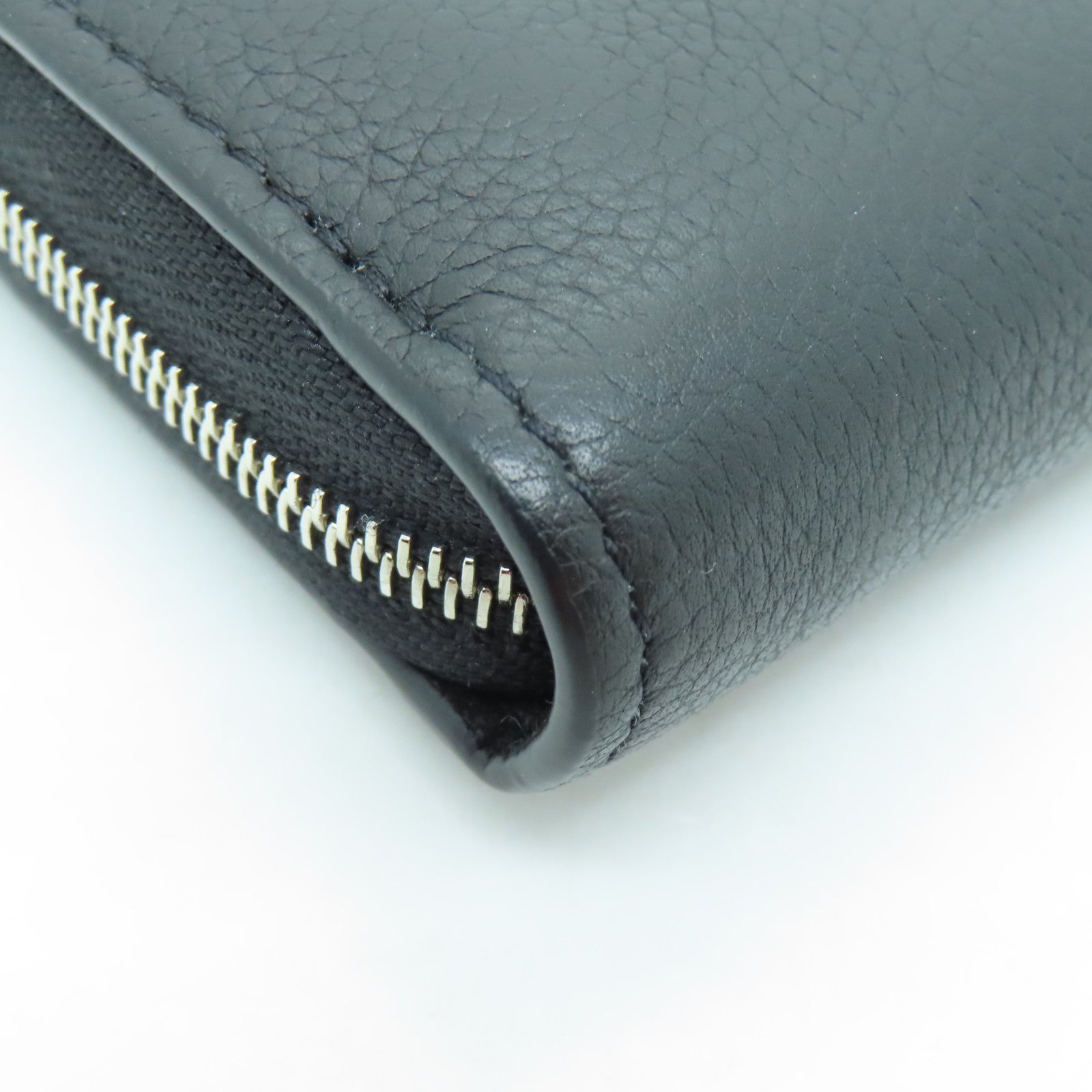 LOUIS VUITTON Leather Lockme Coin Case Silver Buckle Wallet Black