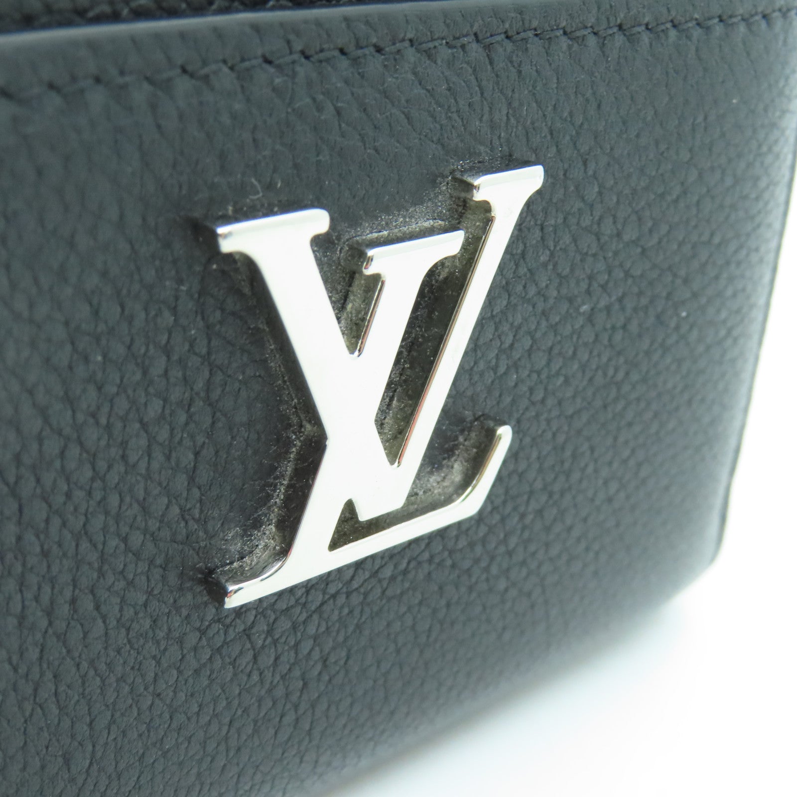 LOUIS VUITTON Leather Lockme Coin Case Silver Buckle Wallet Black