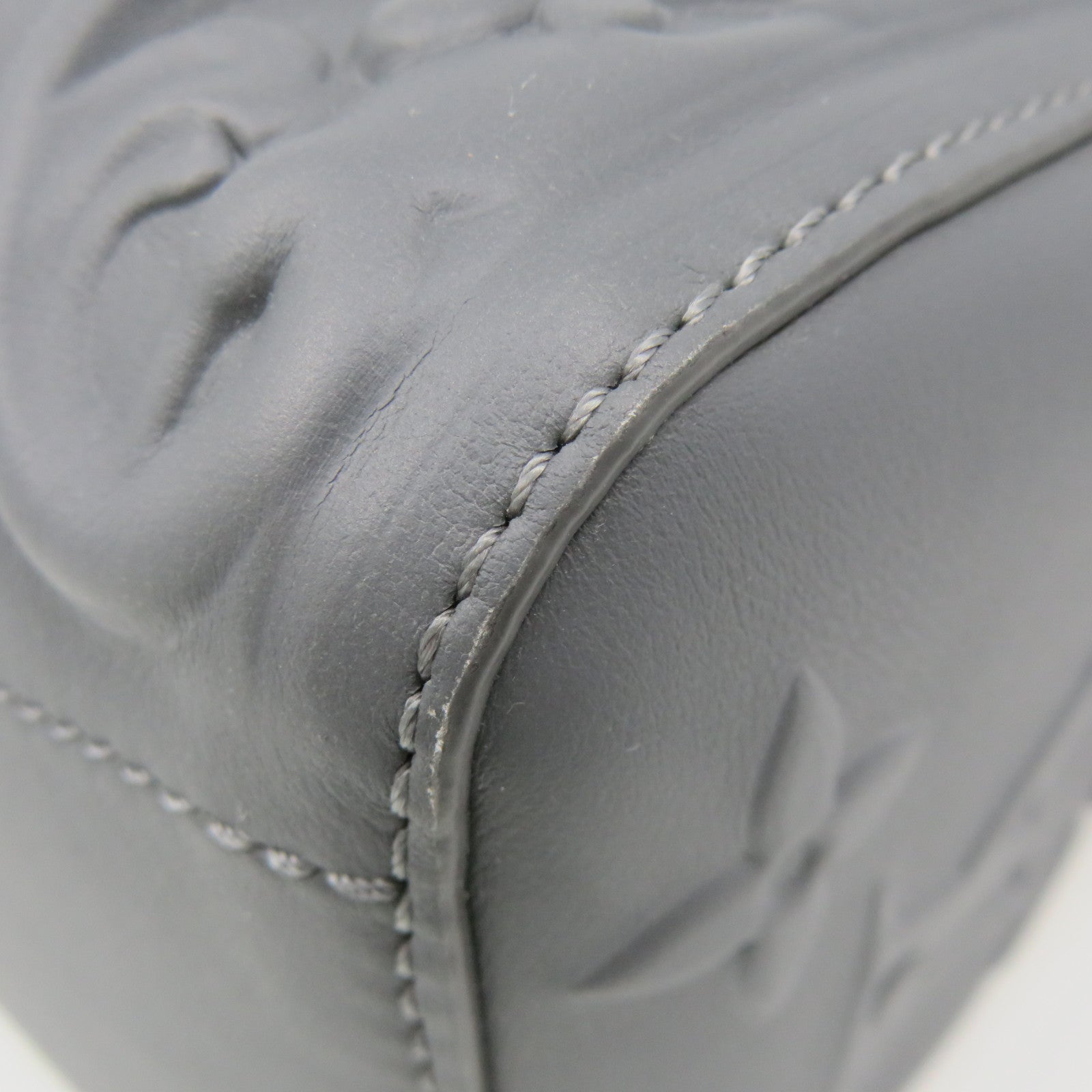 LOUIS VUITTON 牛皮皮革City Keepall Shoulder Bag肩背袋灰色