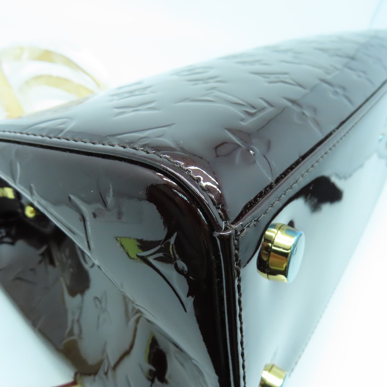 LOUIS VUITTON Monogram Vernis Brea MM金扣手挽肩背兩用袋酒紅色
