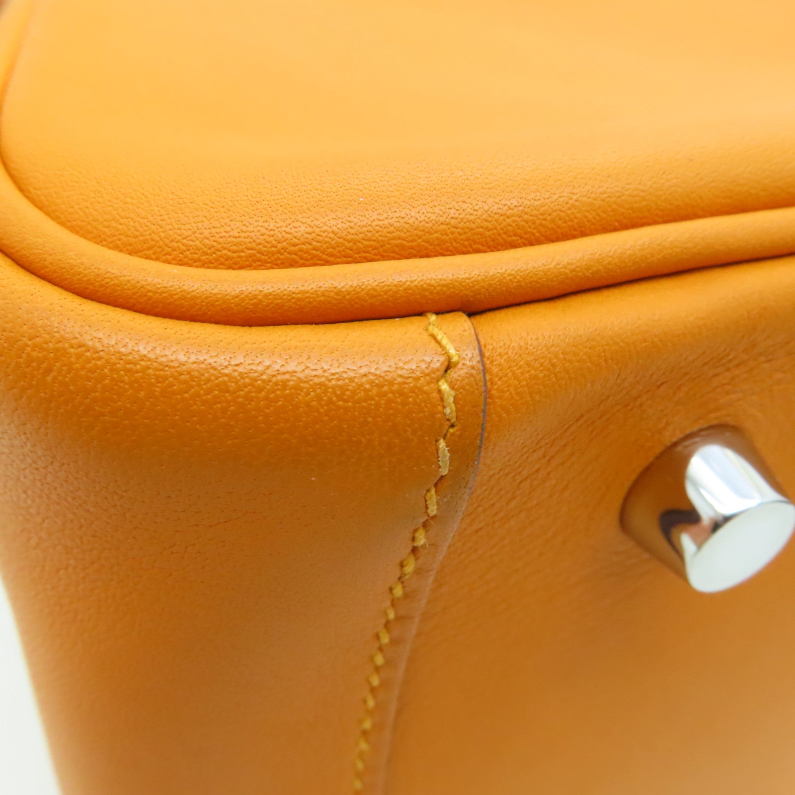 HERMES Swift皮革Lindy 30銀扣肩背袋Abricot橙色