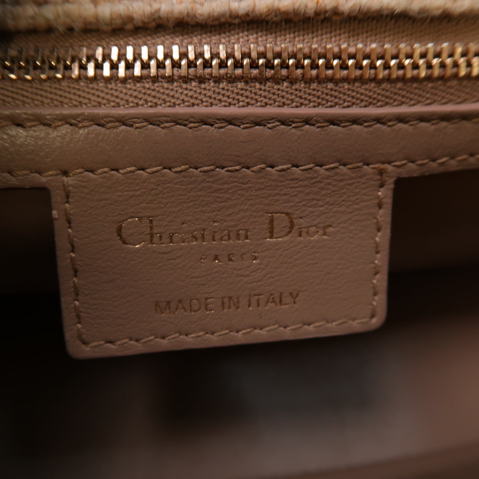 Dior 帆布Dior Caro金扣鏈帶肩背袋粉紅色