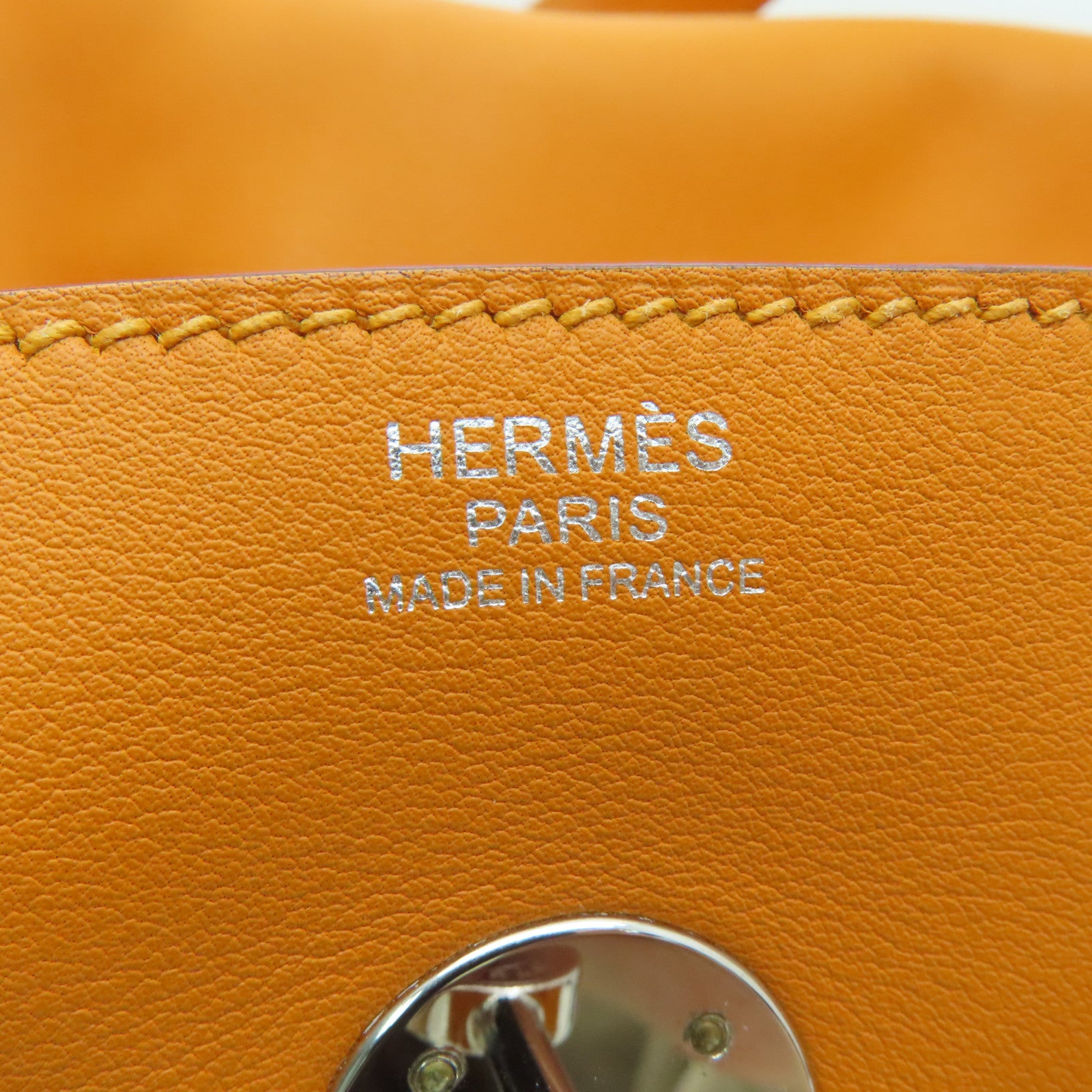 HERMES Swift皮革Lindy 30銀扣肩背袋Abricot橙色