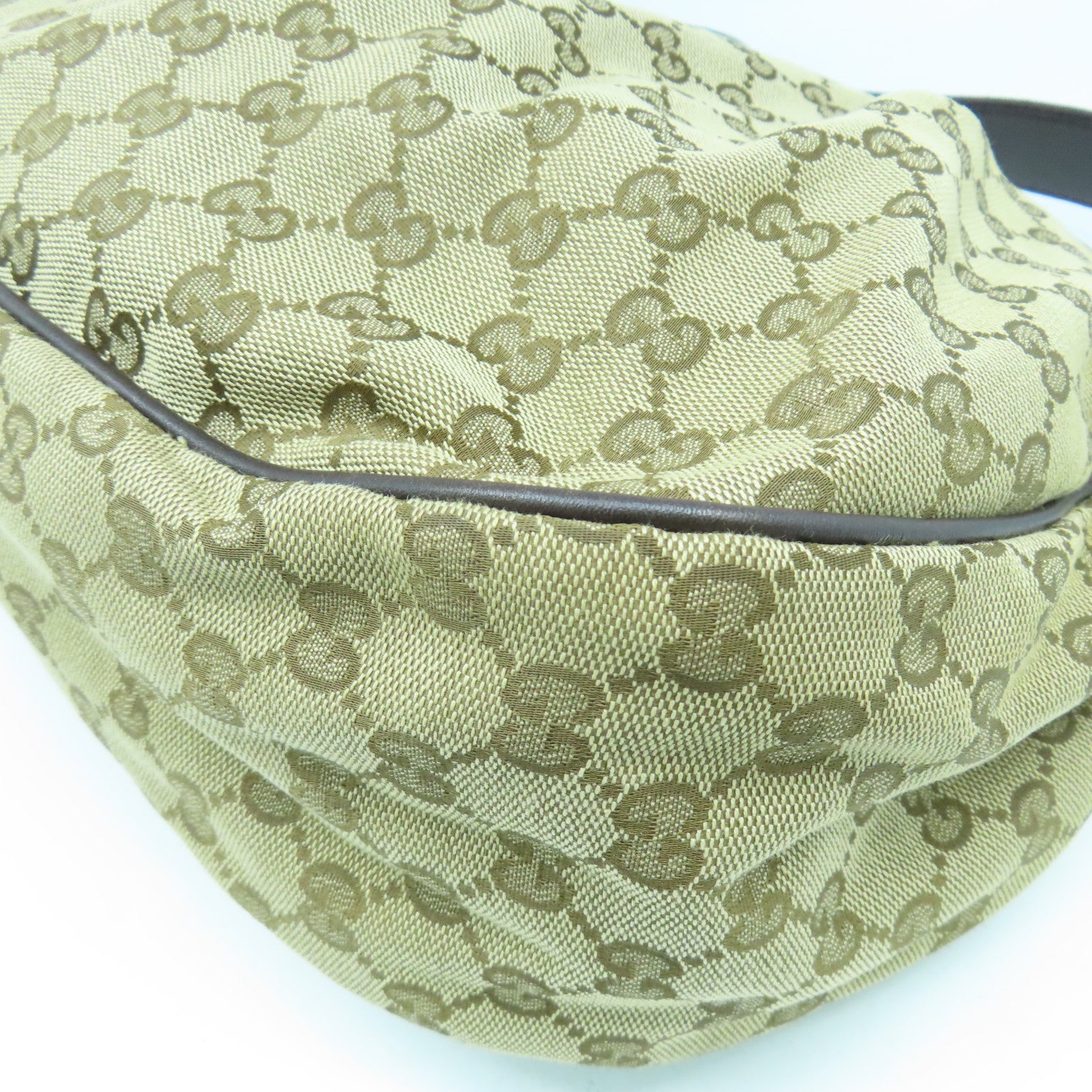 GUCCI 帆布Shoulder Bag金扣肩背袋啡色