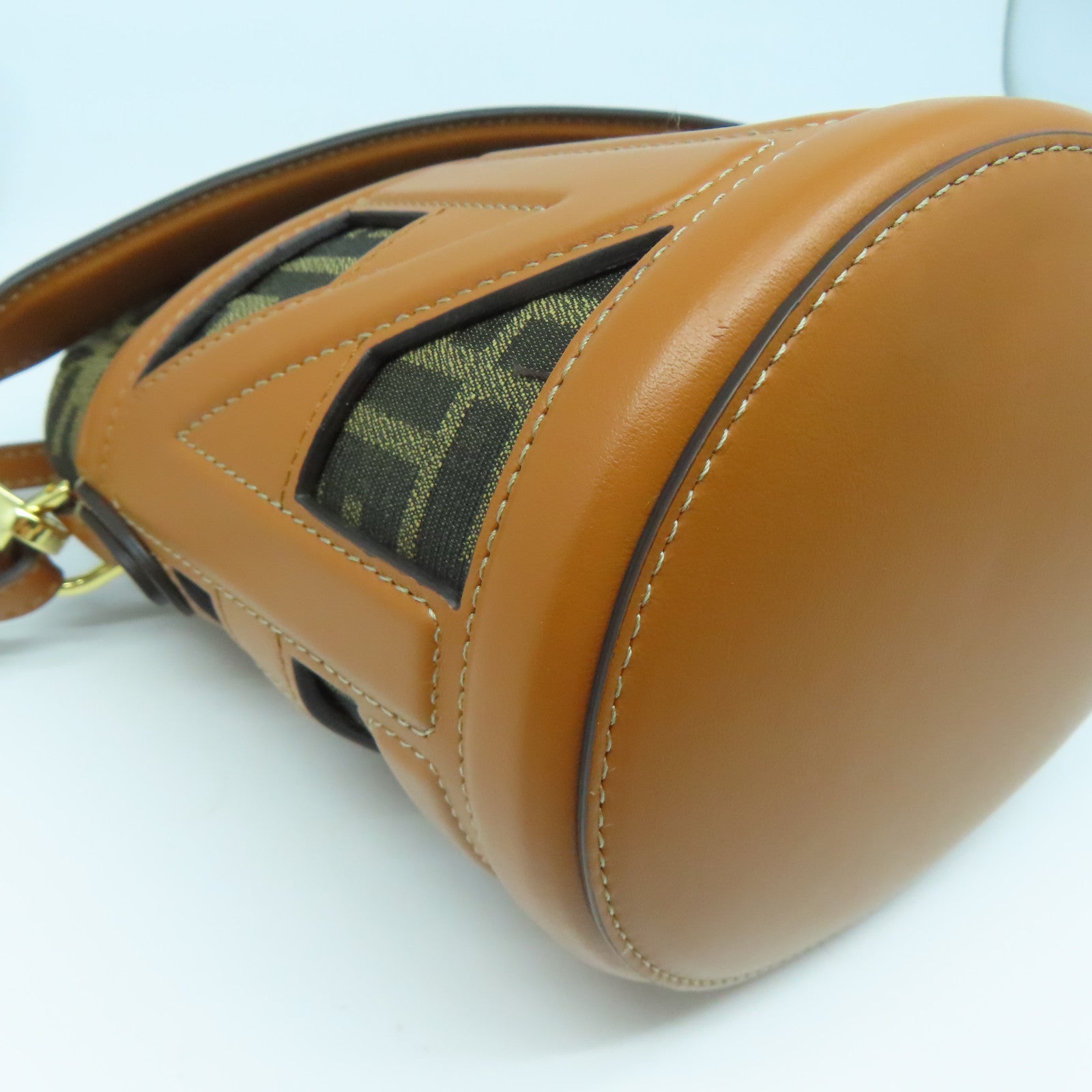 FENDI 帆布Shoulder Bag金扣手挽肩背兩用袋啡色
