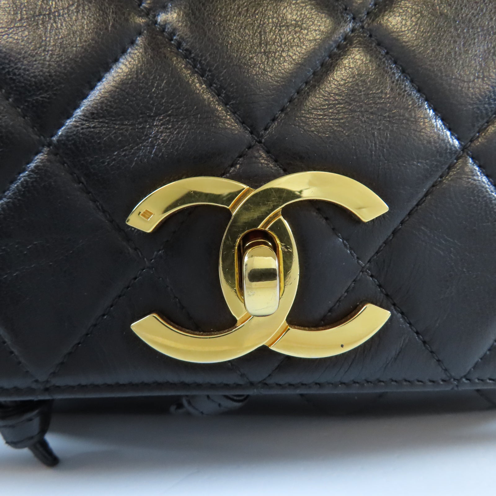 CHANEL 菱格羊皮皮革Vintage Backpack金扣背包黑色
