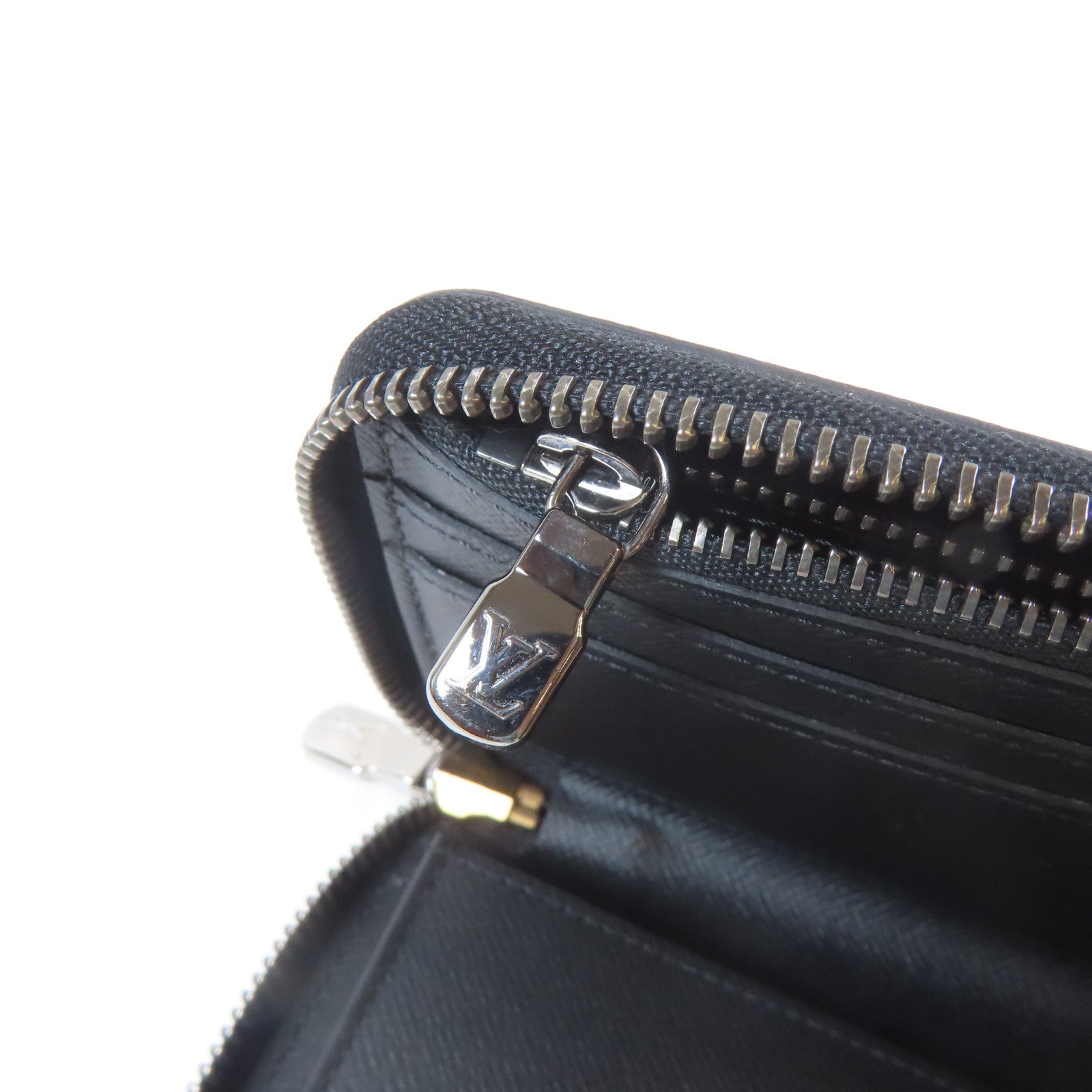 LOUIS VUITTON Monogram Eclipse Vertical Long Wallet銀扣長錢包黑色