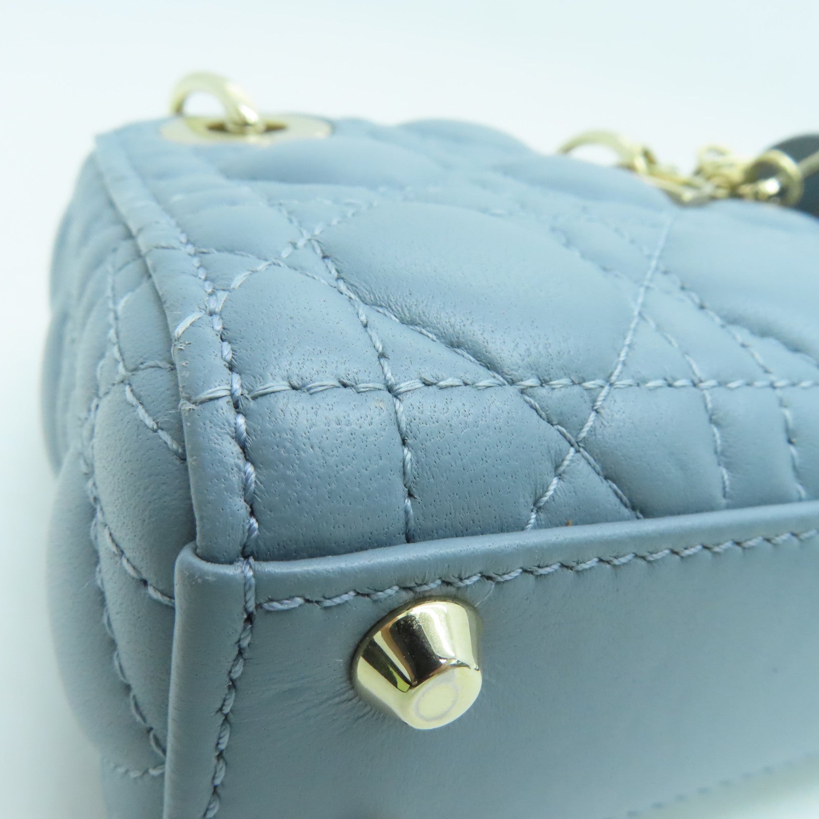Dior 羊皮皮革Mini Lady Dior金扣手挽肩背两用袋蓝色