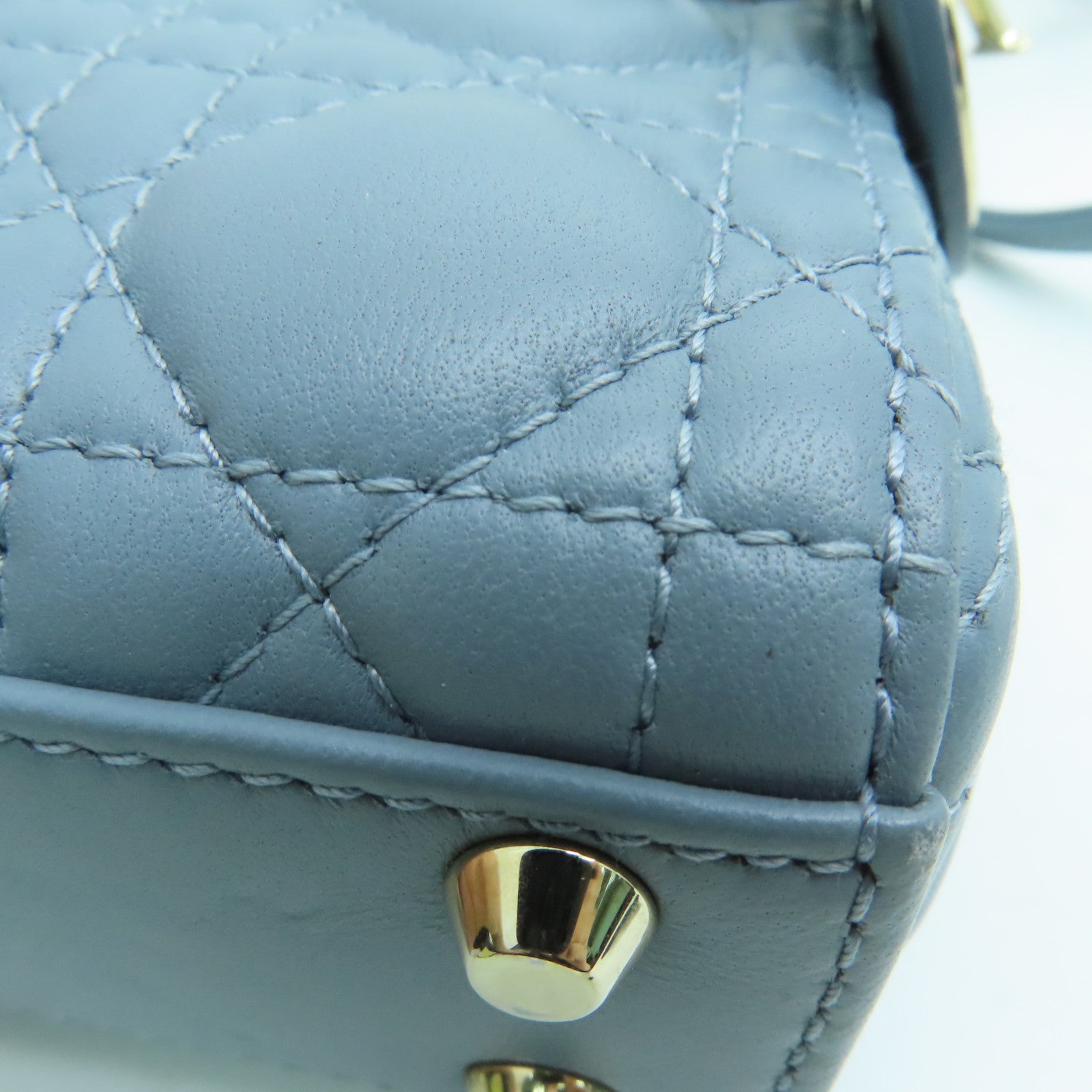 Dior 羊皮皮革Mini Lady Dior金扣手挽肩背两用袋蓝色