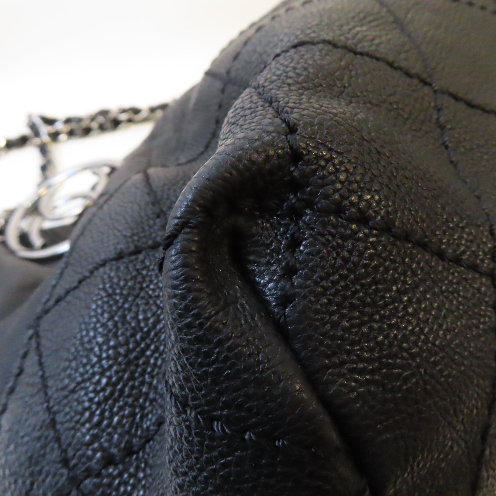 CHANEL 菱格牛皮皮革Handbag銀扣鏈帶手挽袋黑色