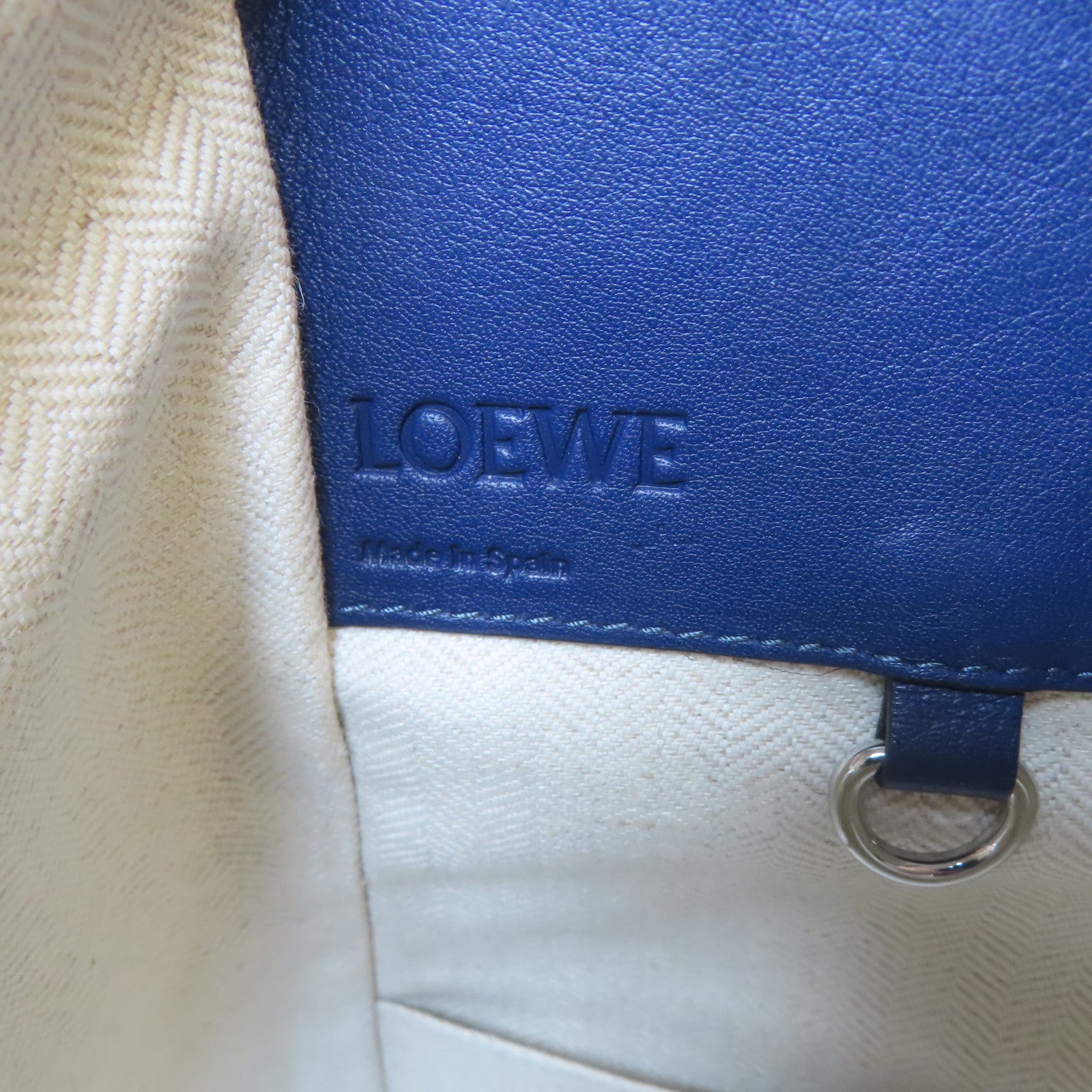 LOEWE 牛皮皮革Hammock銀扣肩背袋藍色