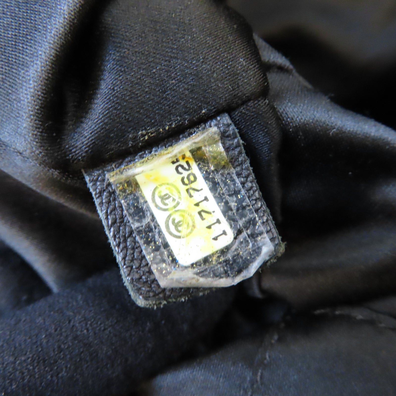 CHANEL 菱格牛皮皮革Handbag銀扣鏈帶手挽袋黑色