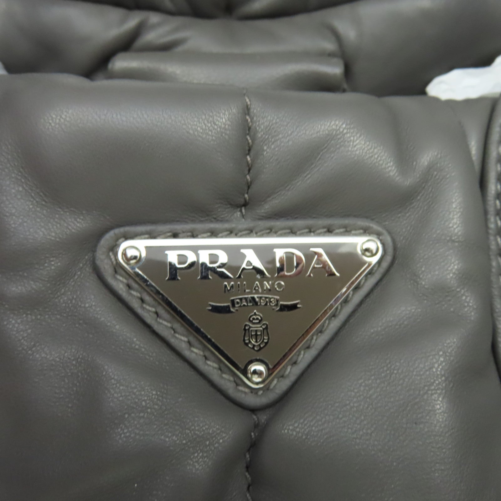 PRADA 羊皮皮革Nappa Bomber 2Way Shoulder Bag手挽肩背兩用袋灰色