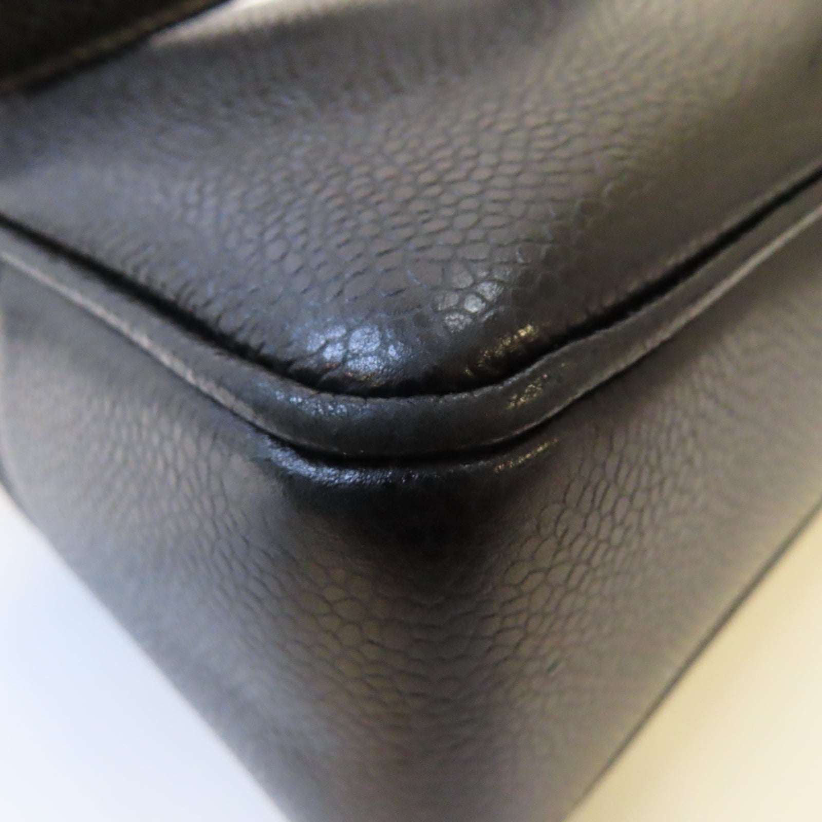 CHANEL 牛皮皮革Vintage Shoulder Bag金扣鏈帶肩背袋黑色