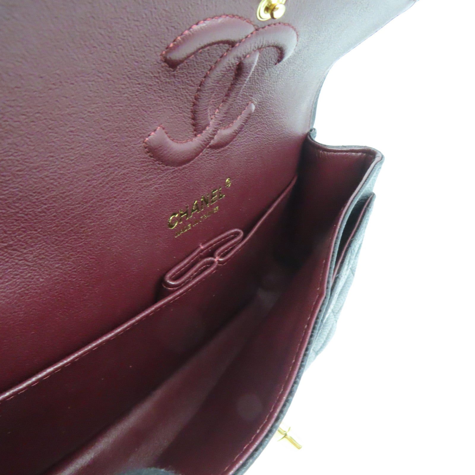 CHANEL 菱格Caviar皮革Classic Bag金扣链带肩背袋黑色