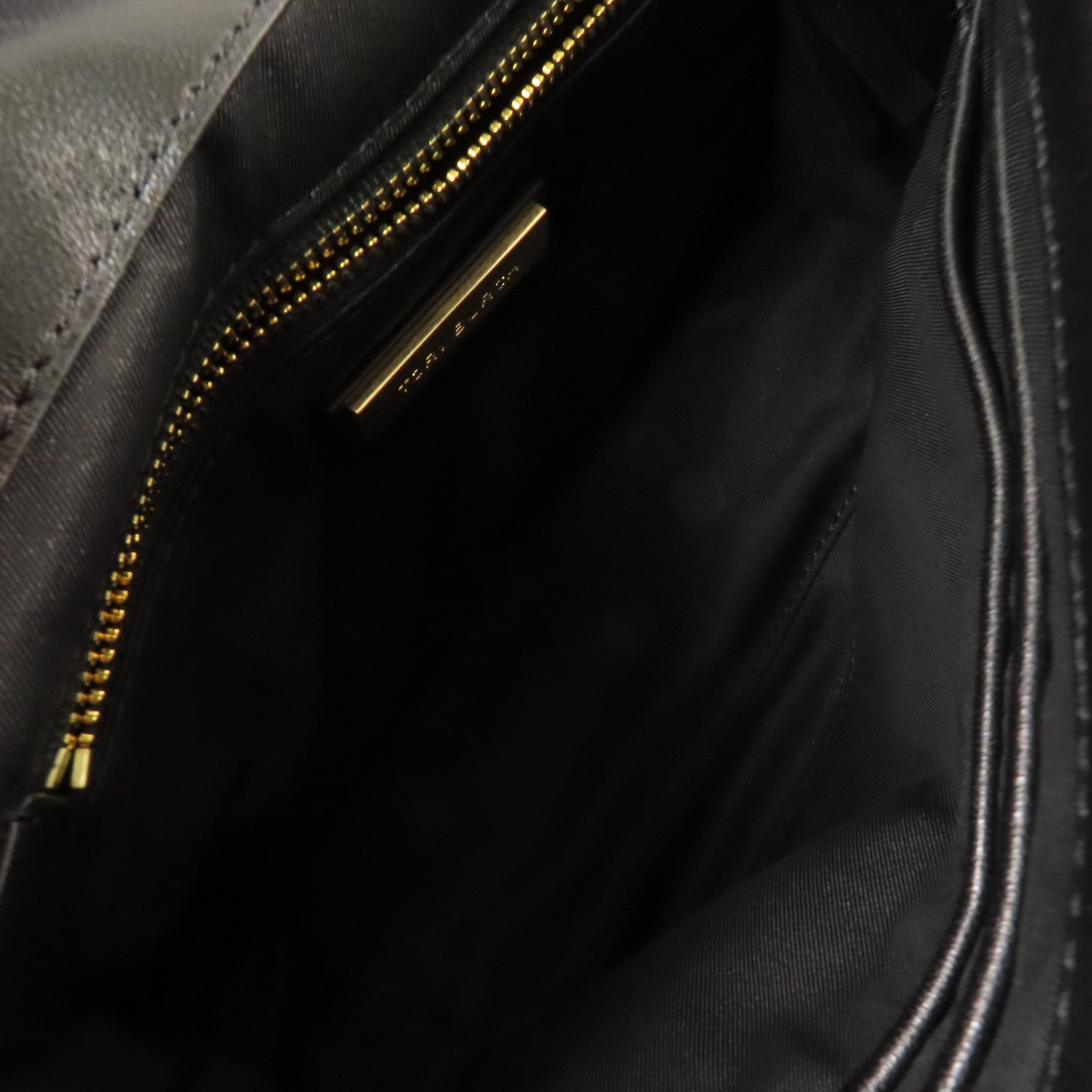 Tory Burch 牛皮皮革Chain Shoulder Bag金扣鏈帶肩背袋黑色